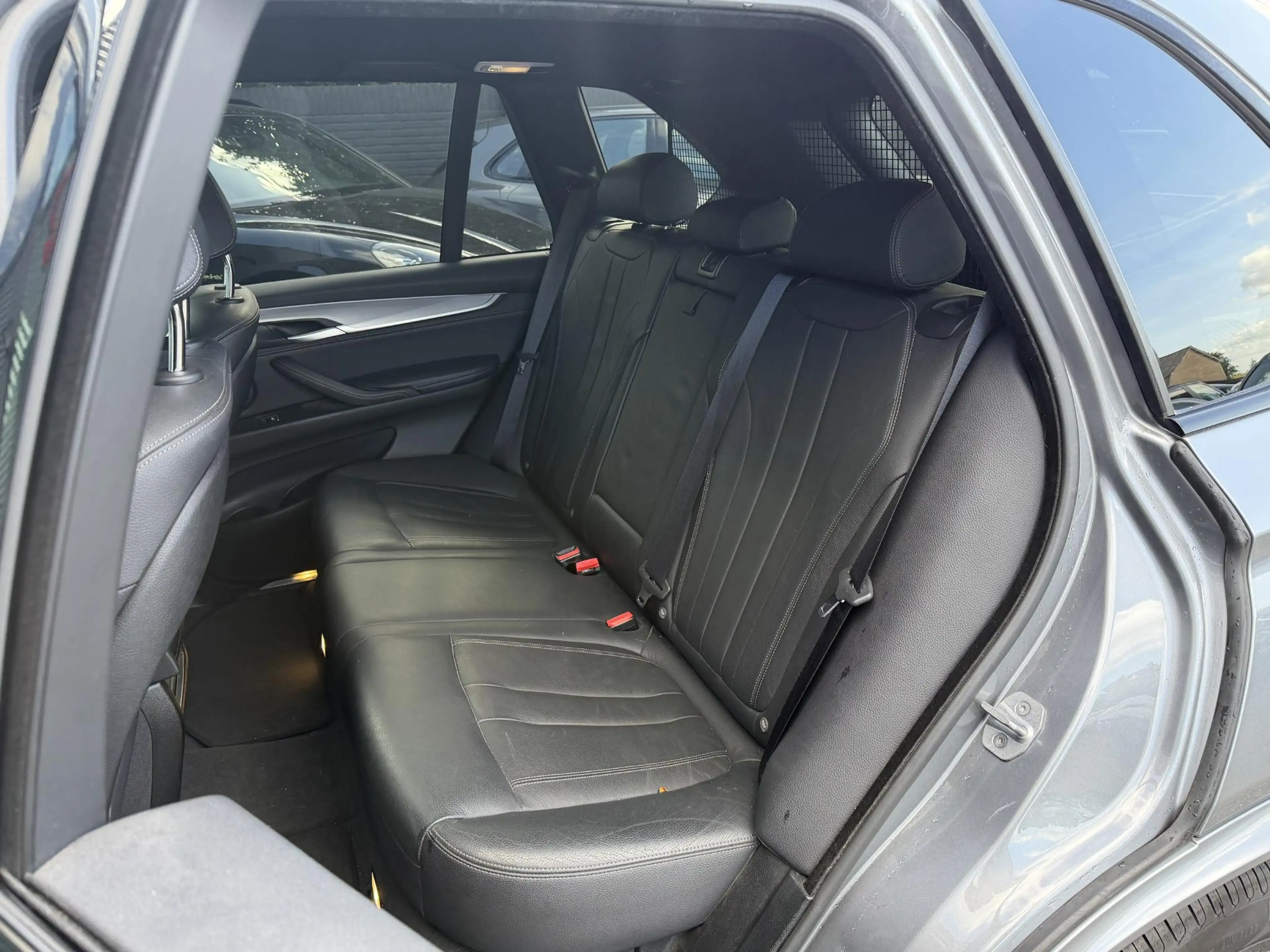 BMW X5 xDrive40e iPerformance High Executive M-Sport | Na — photo 27