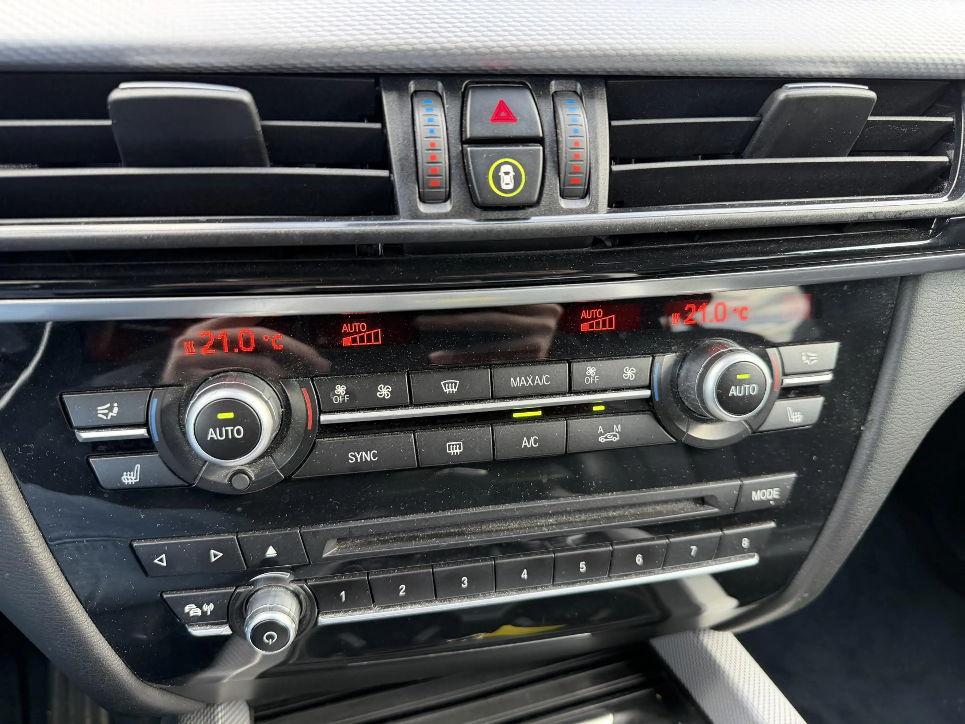 BMW X5 xDrive40e iPerformance High Executive M-Sport | Na — photo 18