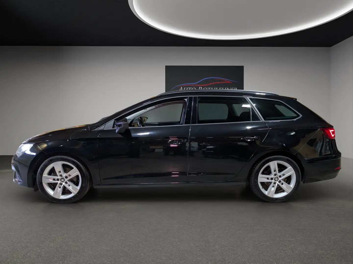 SEAT Leon Leon FR 1.5 TSi*DSG*ACC*NAVI*Service neu*Garantie Schwarz - 2
