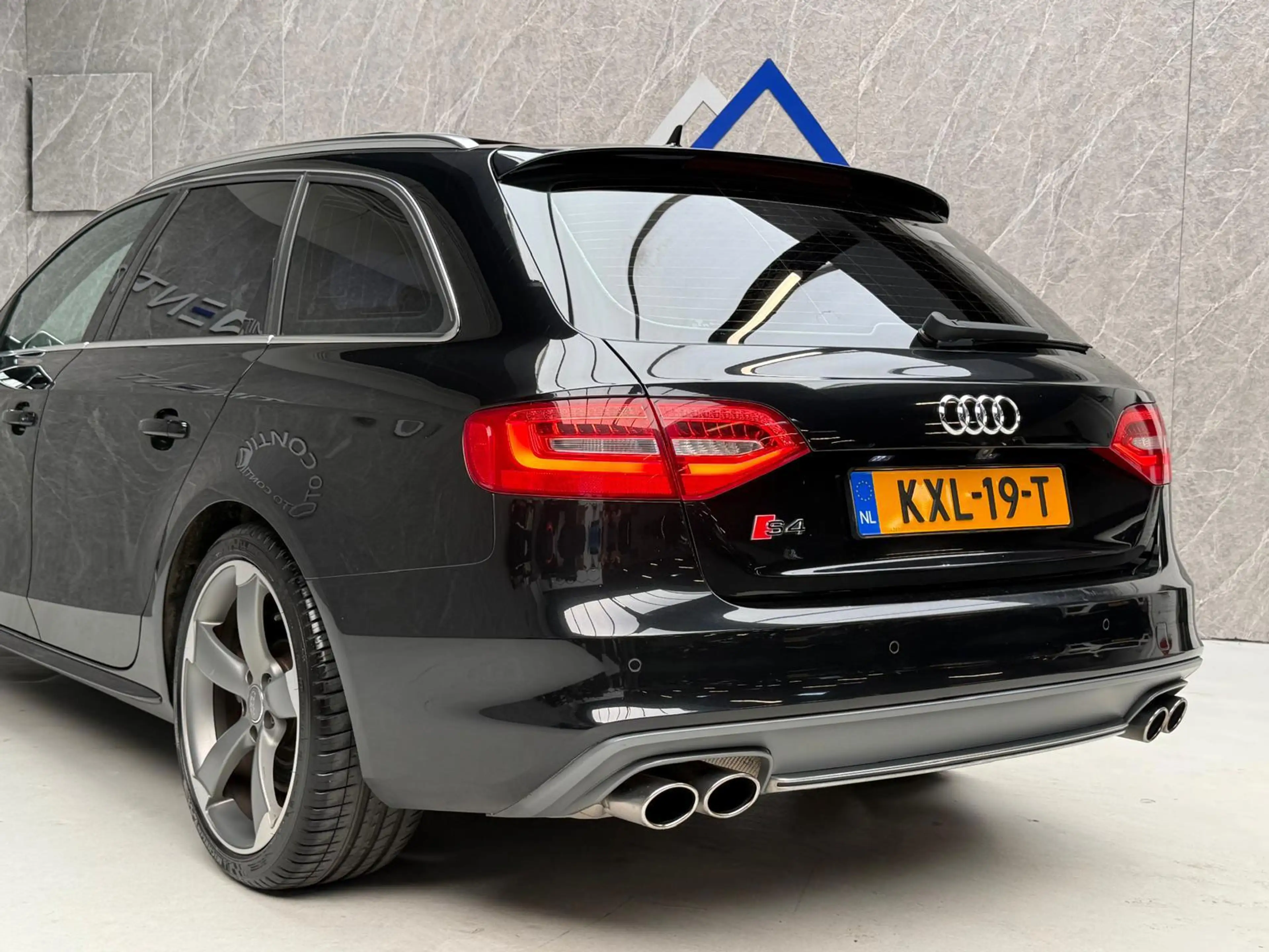 Audi S4 Avant 3.0 TFSI S4 quattro 333 PK / Panorama / B&O — photo 9