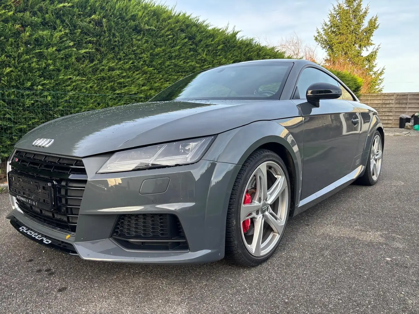 Audi TTS Coupé 2.0 TFSI Quattro S tronic Gris - 2