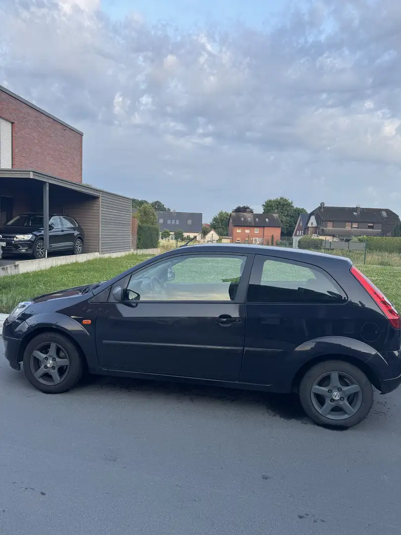 Ford Fiesta fiesta - 2