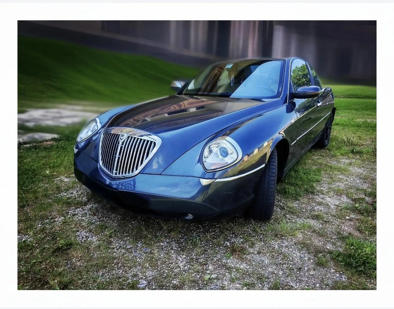 Lancia Thesis 2,4 20v Executive Comfortronic - 1
