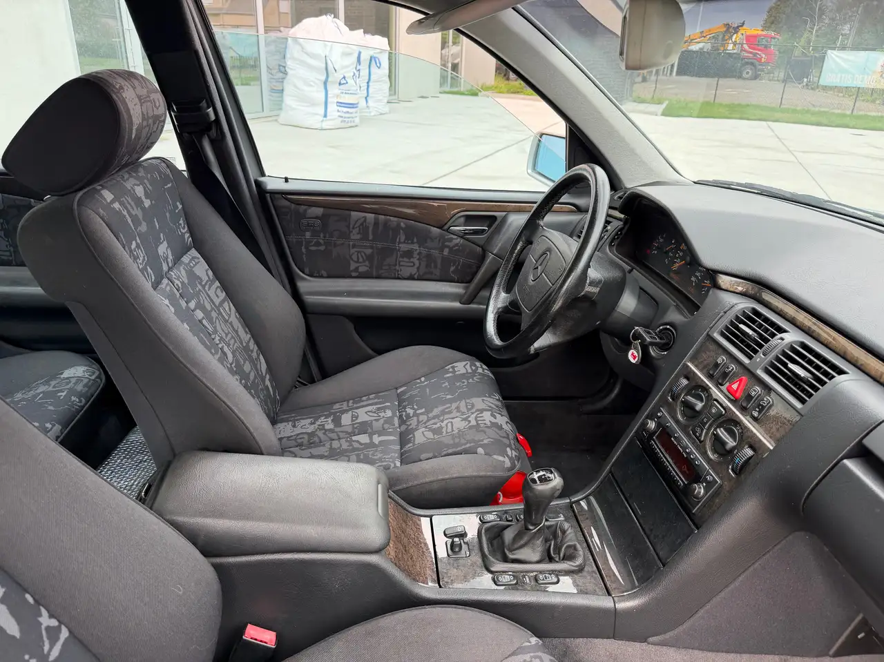 Mercedes-Benz E 250 Turbo Avantgarde*BELGIAN CAR*1OWNER*, foto 8