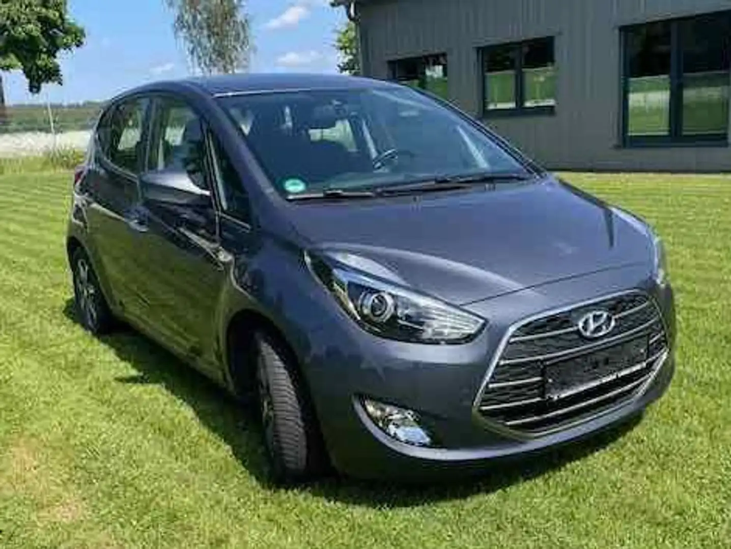 Hyundai iX20 ix20 1.6 blue YES! Grau - 1