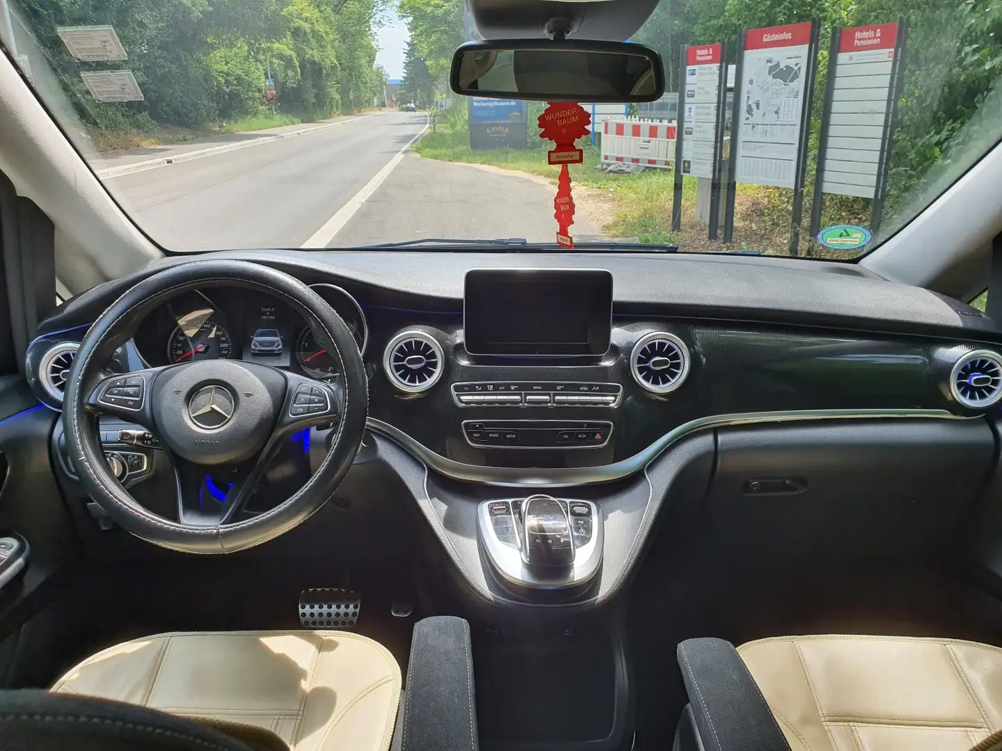 Mercedes-Benz V 200 V 220 CDI/d, 250 CDI/BT/d lang (447.813) Zwart - 2
