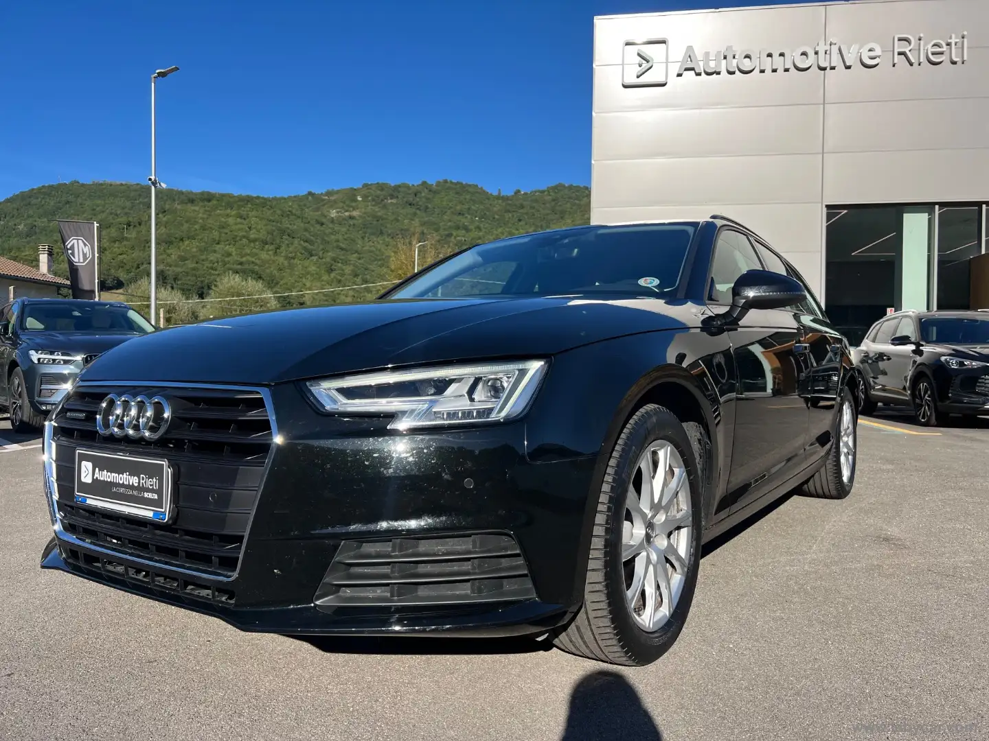 Audi A4 40 TDI quattro S tronic Business Adv. Azul - 1
