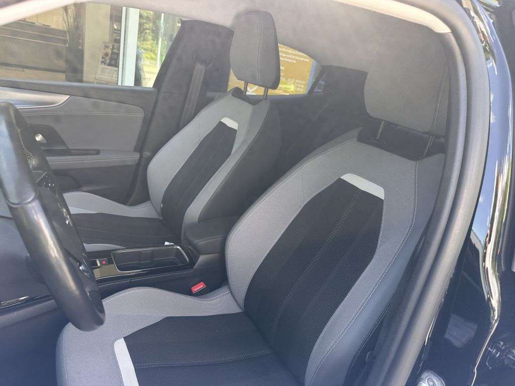 Opel Mokka E