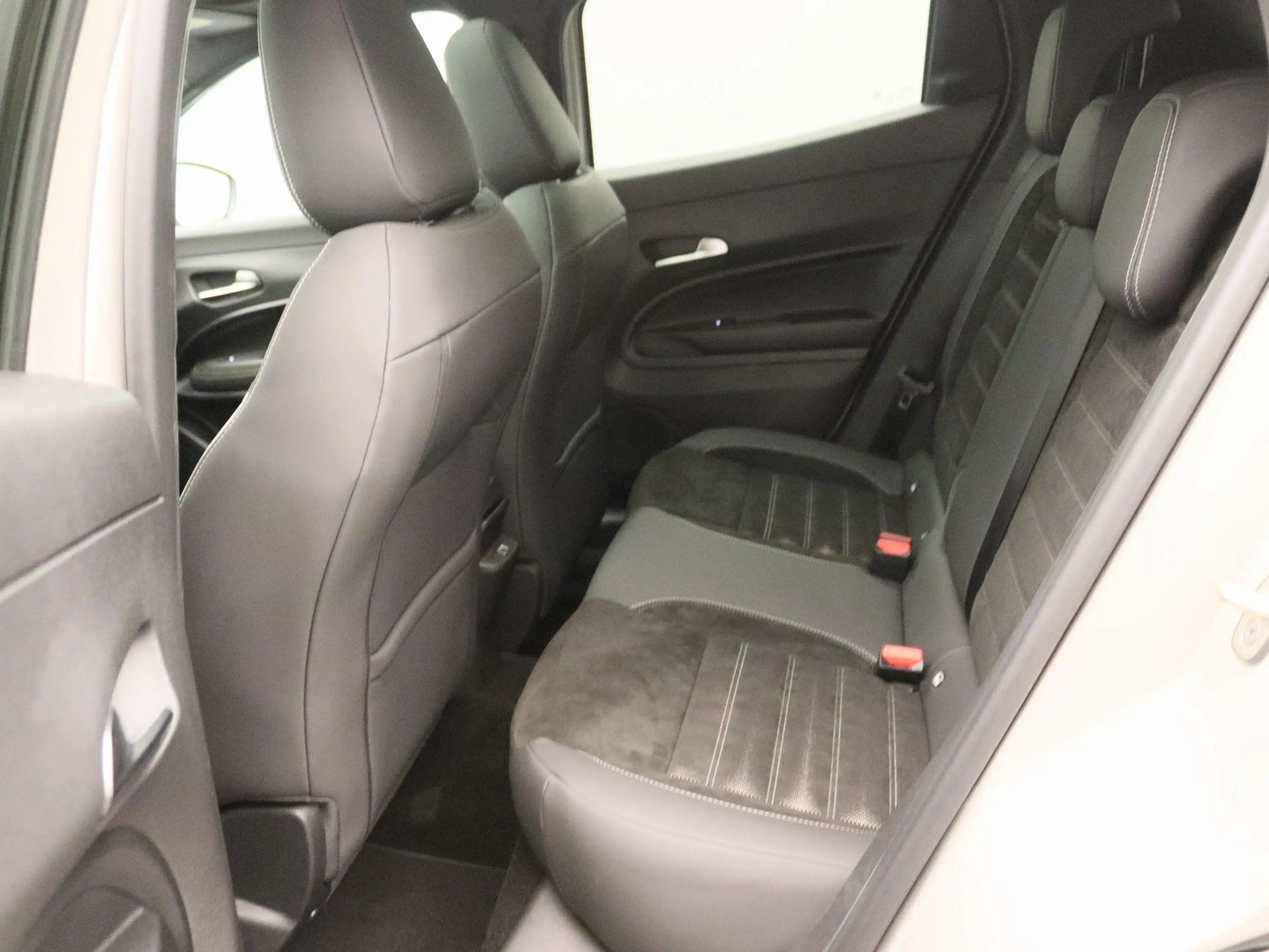 Alfa Romeo Junior 1.2 Turbo Hybrid Ibrida Sport Speciale | Techno Pa — photo 15