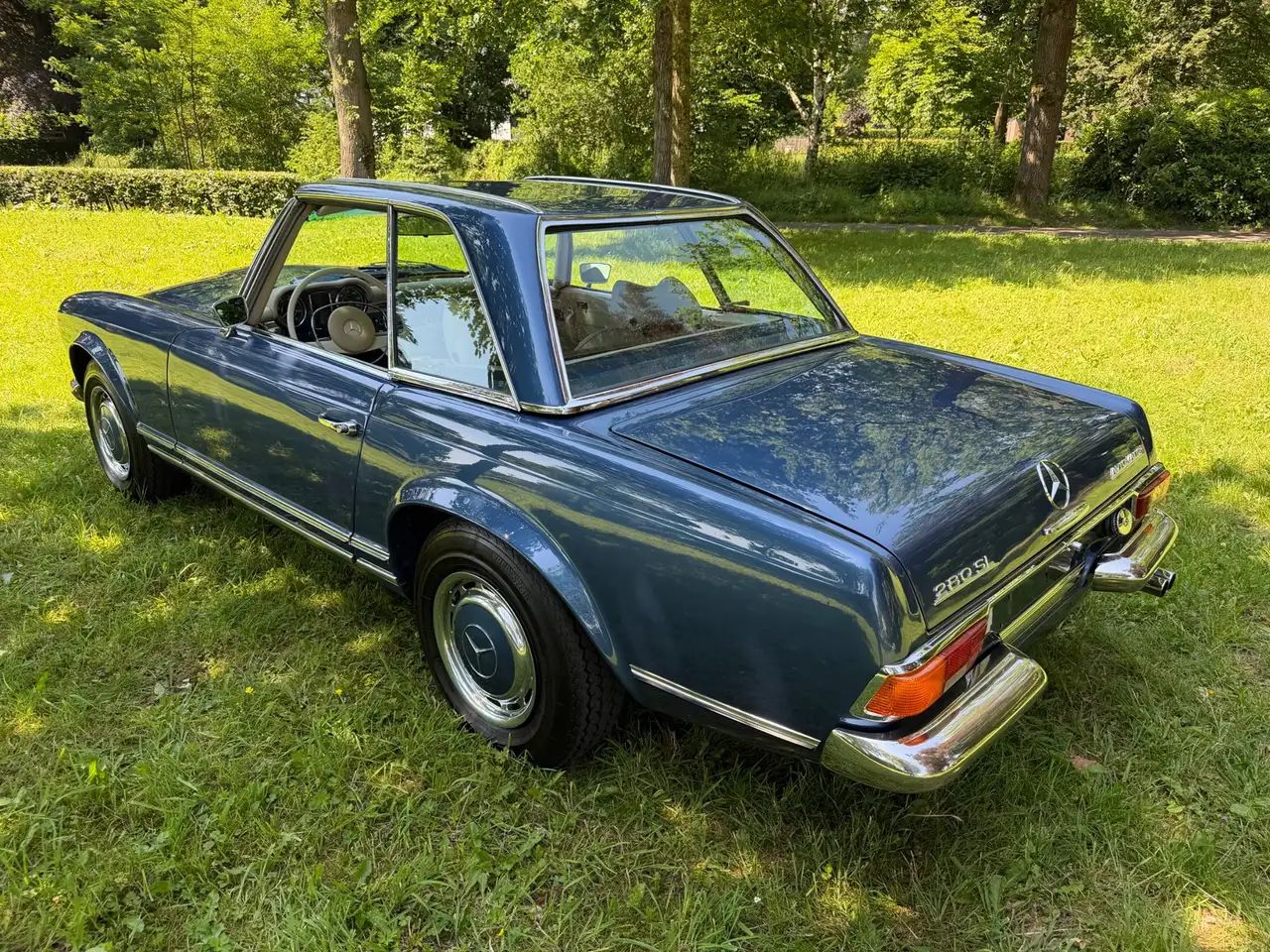 Mercedes-Benz SL 280 Pagode, foto 4