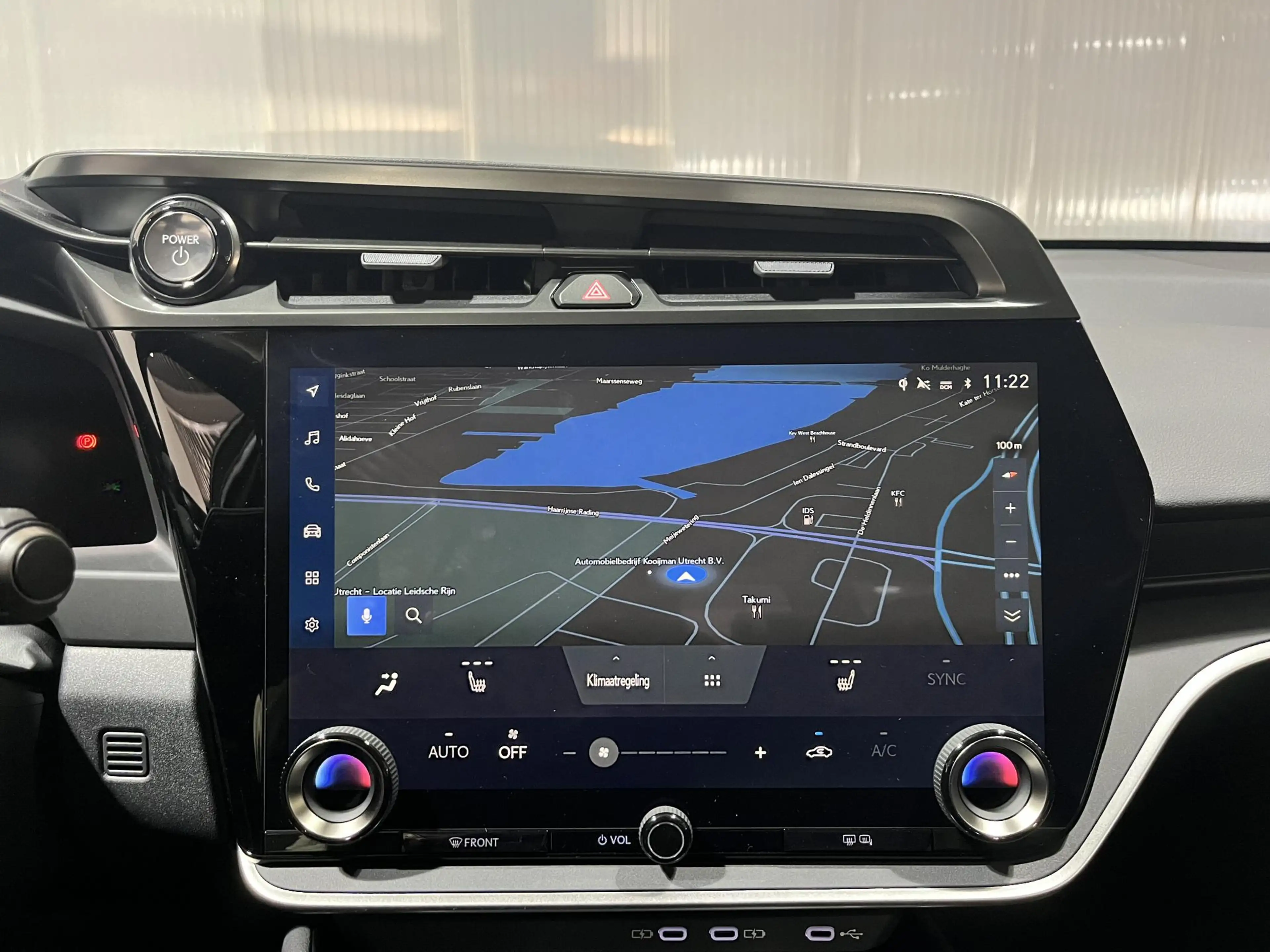 Lexus RZ 450e Comfort Line 71 kWh | 4WD| NIEUW | 17% bijtel — photo 12