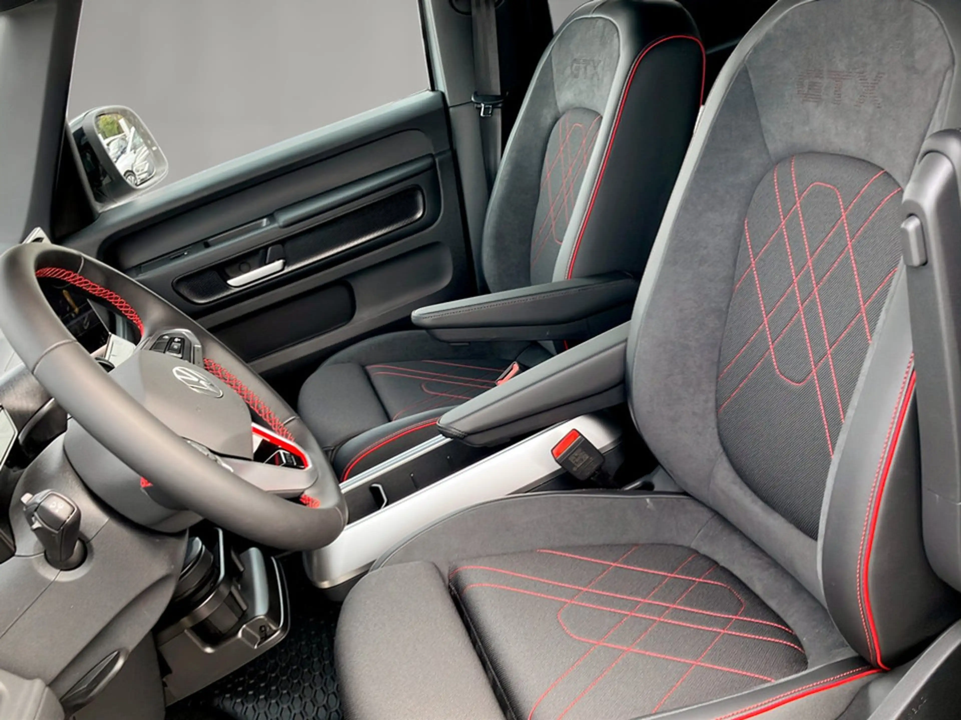 Volkswagen ID. Buzz VW ID. Buzz GTX 4MOTION 250 kW — photo 7