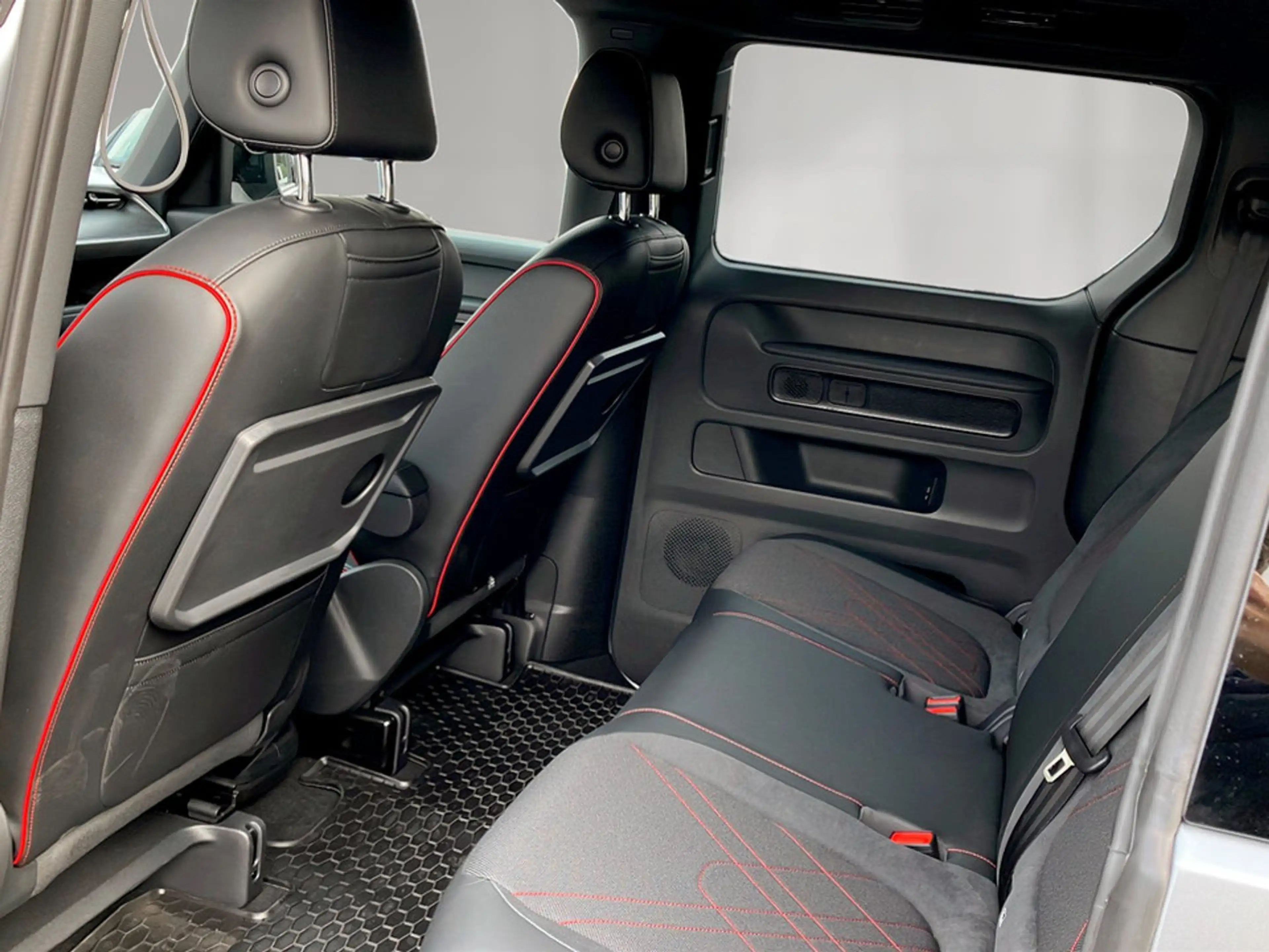 Volkswagen ID. Buzz VW ID. Buzz GTX 4MOTION 250 kW — photo 12