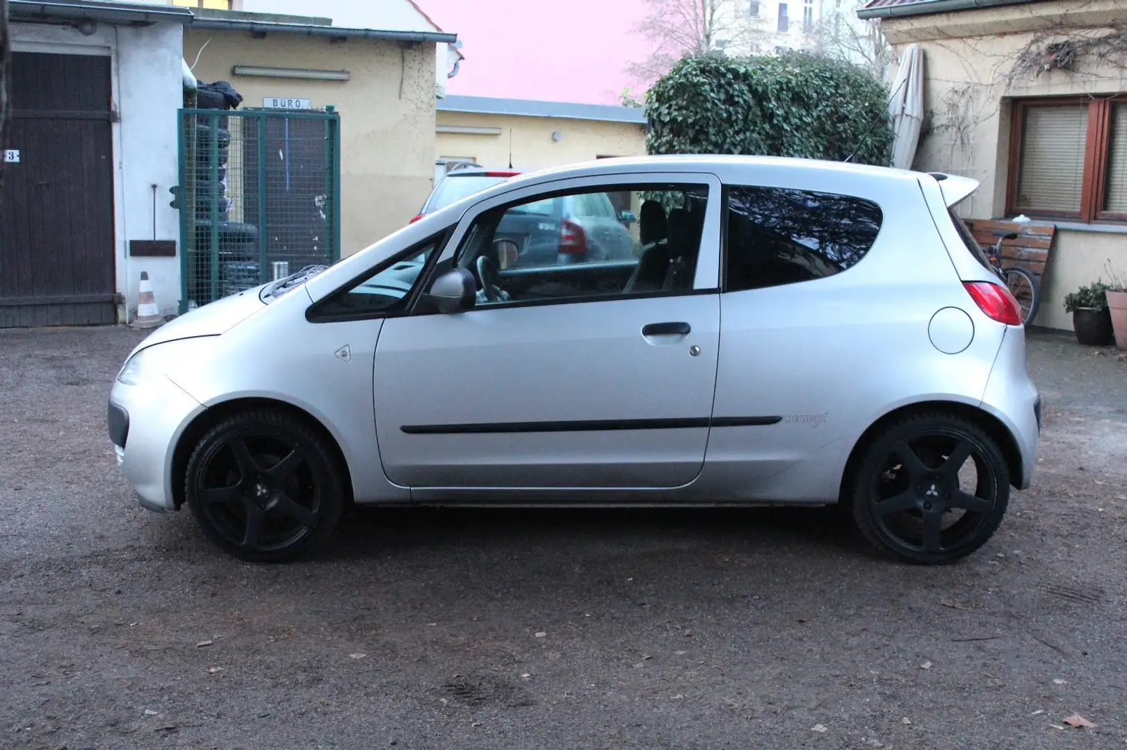 Mitsubishi Colt *TÜV NEU* Silber - 2