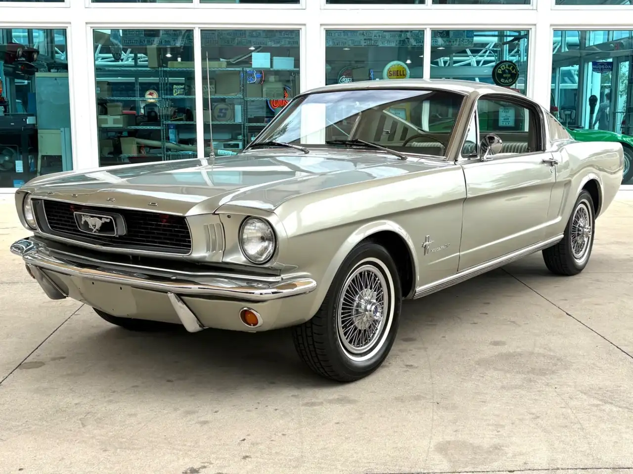 Ford Mustang