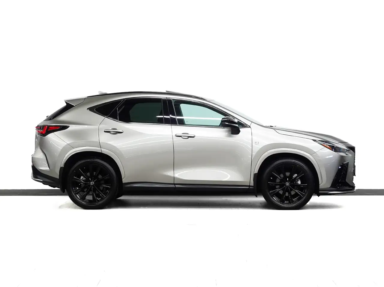 Lexus NX fotografie Lexus NX