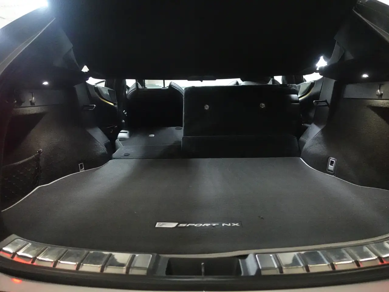 Lexus NX fotografie Lexus NX