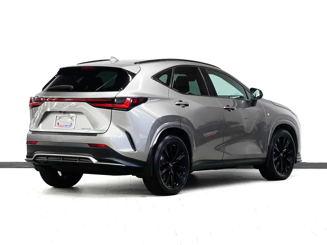 Lexus NX fotografie Lexus NX
