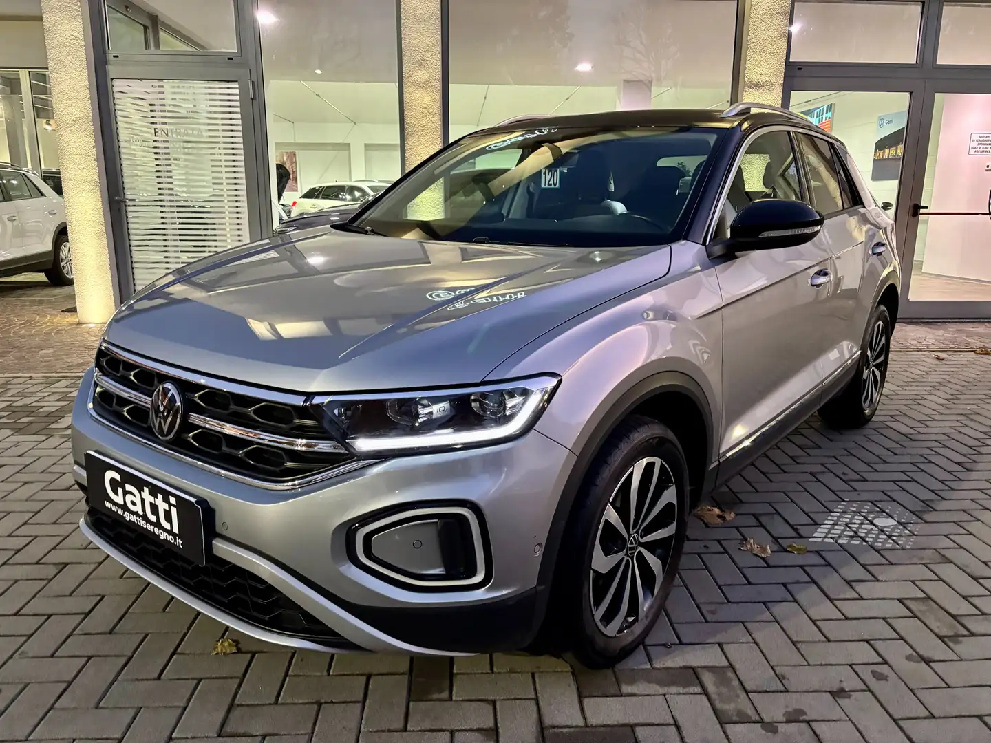Volkswagen T-Roc 1.0TSI Style 110Cv Gar. Vw 12 Mesi (NEOPATENTATI) Argento - 2