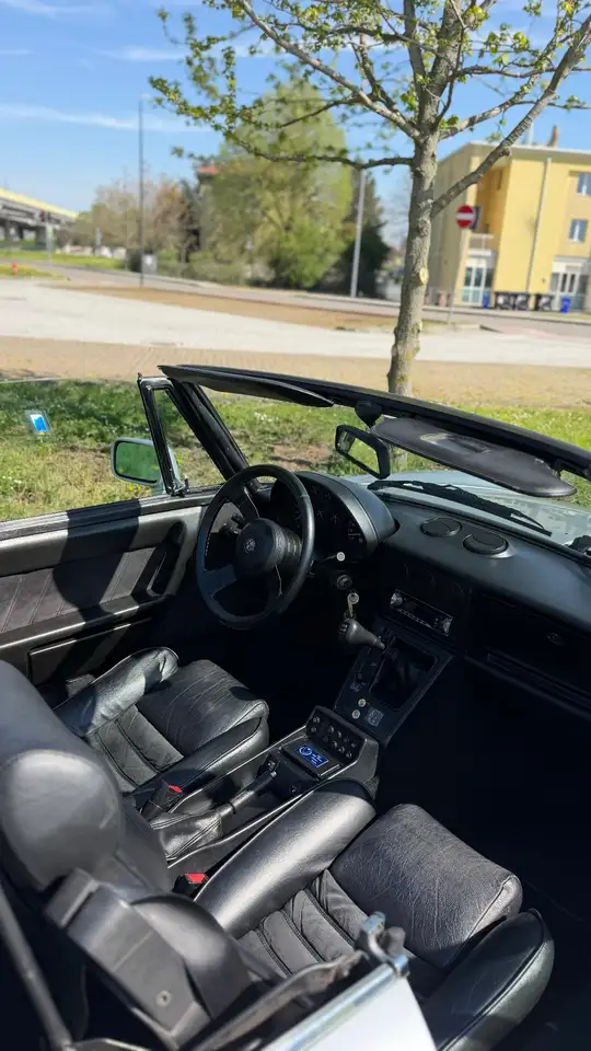Alfa Romeo Spider 2.0, foto 2