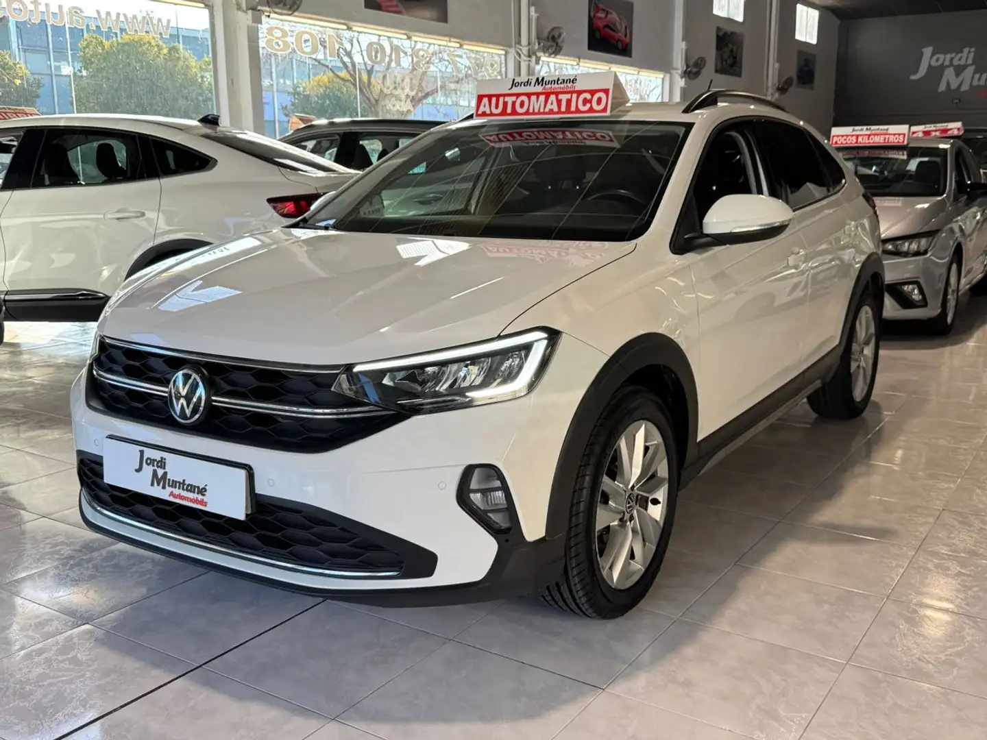 Volkswagen Taigo LIFE 1.0TSI 110CV DSG-7.- " IMPECABLE ".- " NACION Weiß - 1