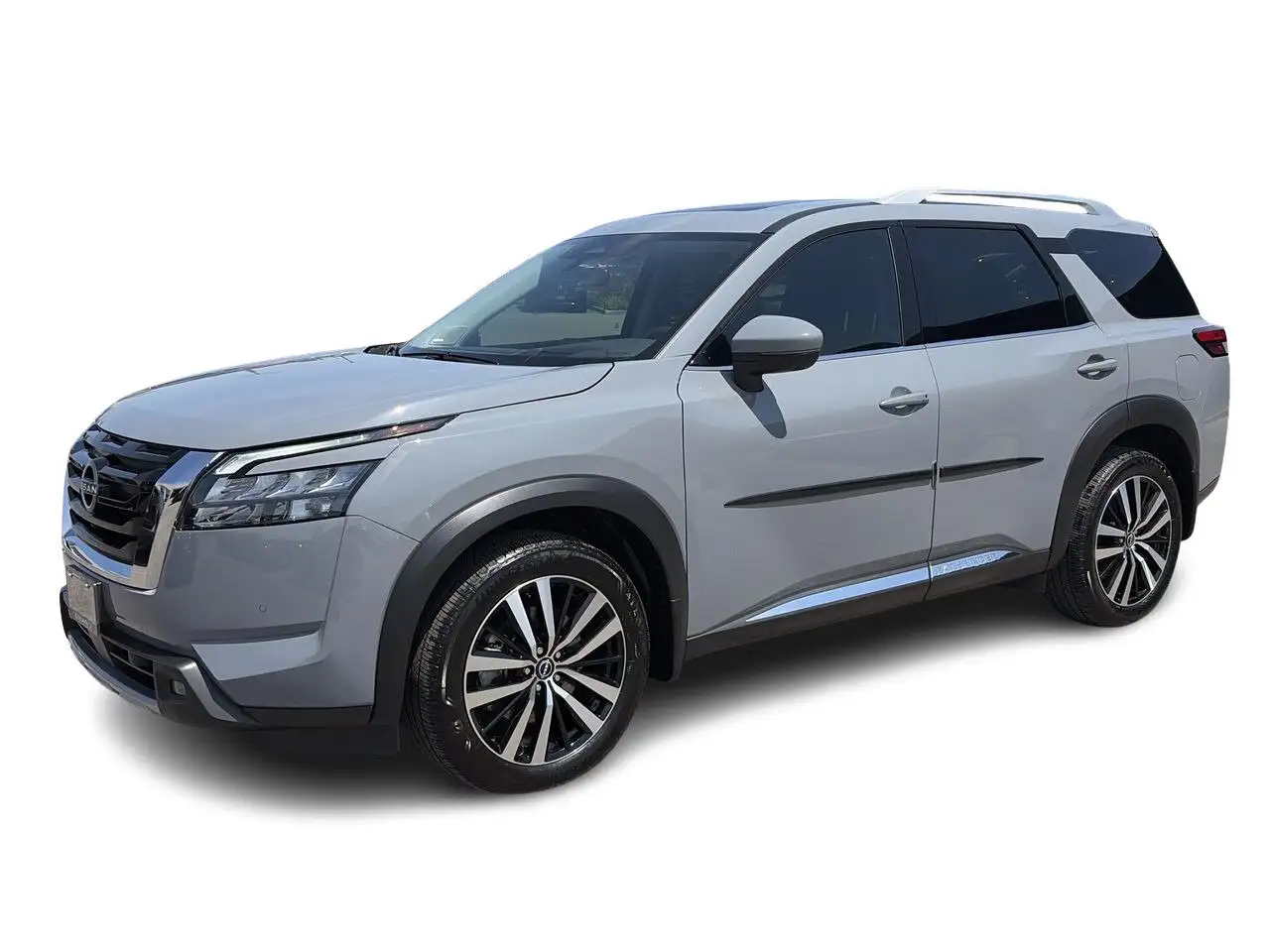 Nissan Pathfinder снимка Nissan Pathfinder