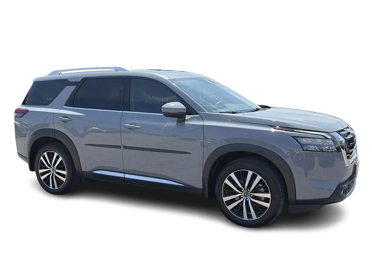 Nissan Pathfinder снимка Nissan Pathfinder