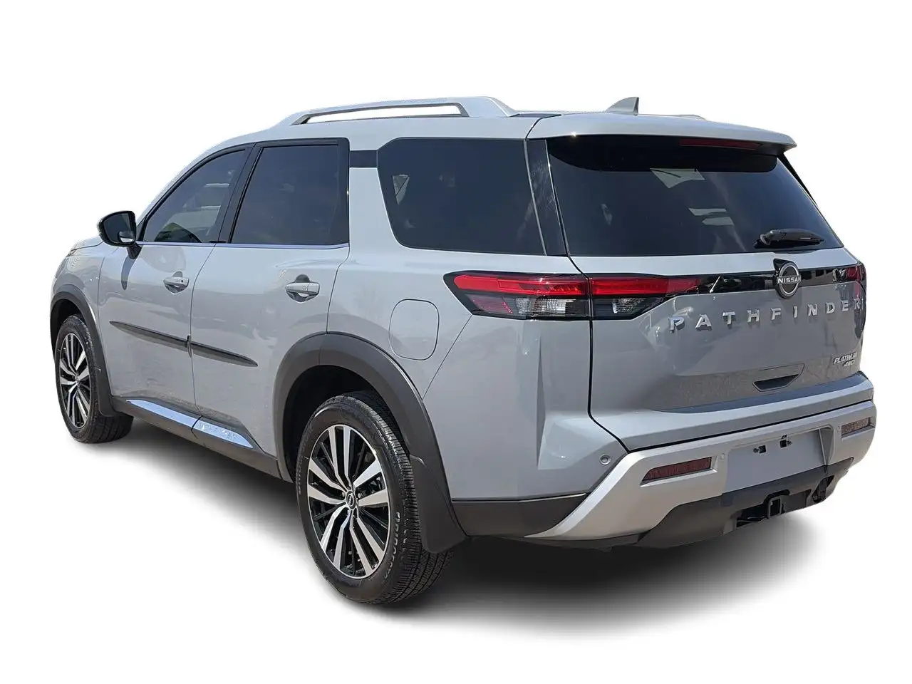 Nissan Pathfinder снимка Nissan Pathfinder