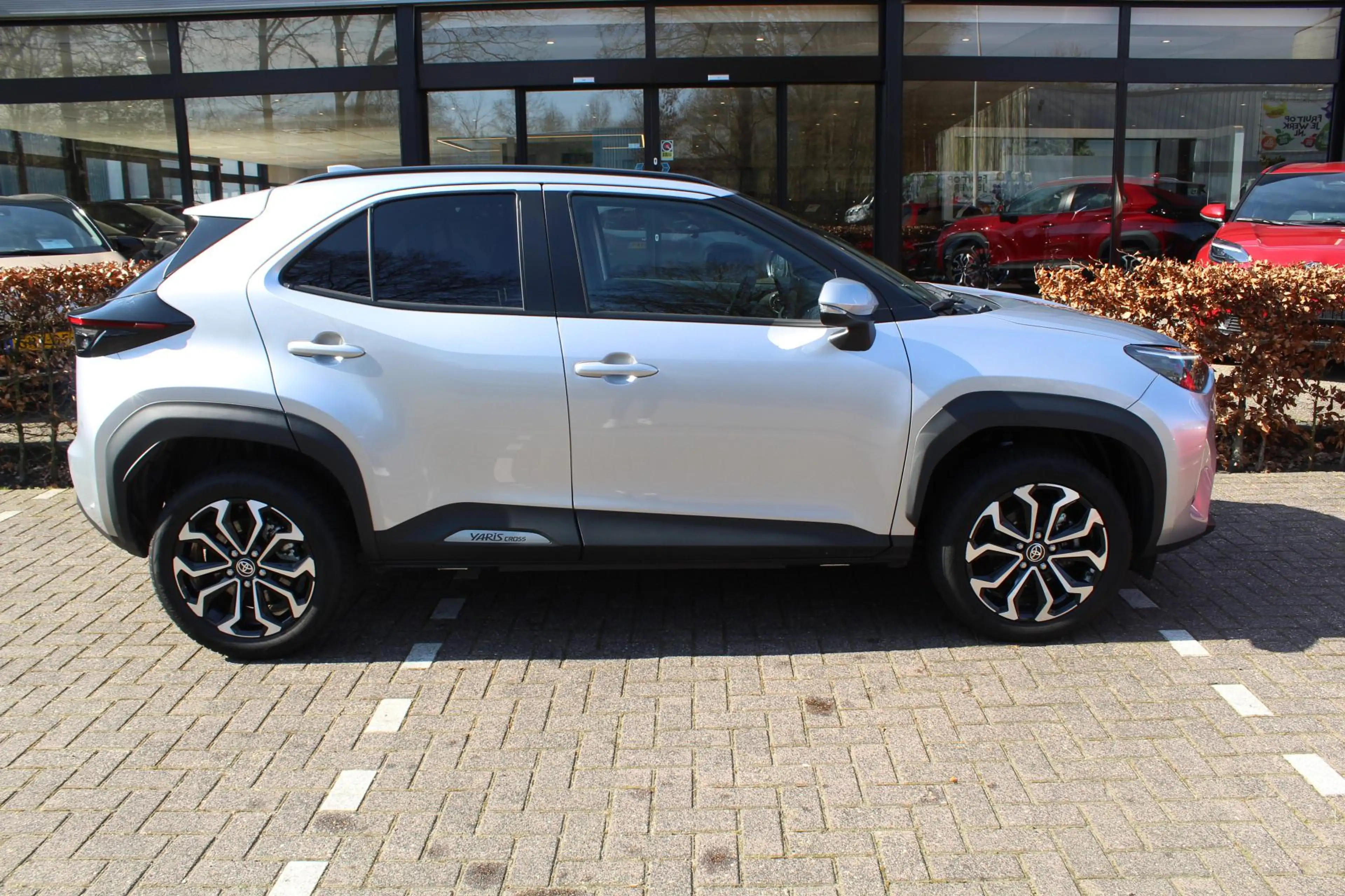 Toyota Yaris Cross 1.5 Hybrid 115 First Edition Plus | Rijklaar | PDC — photo 7