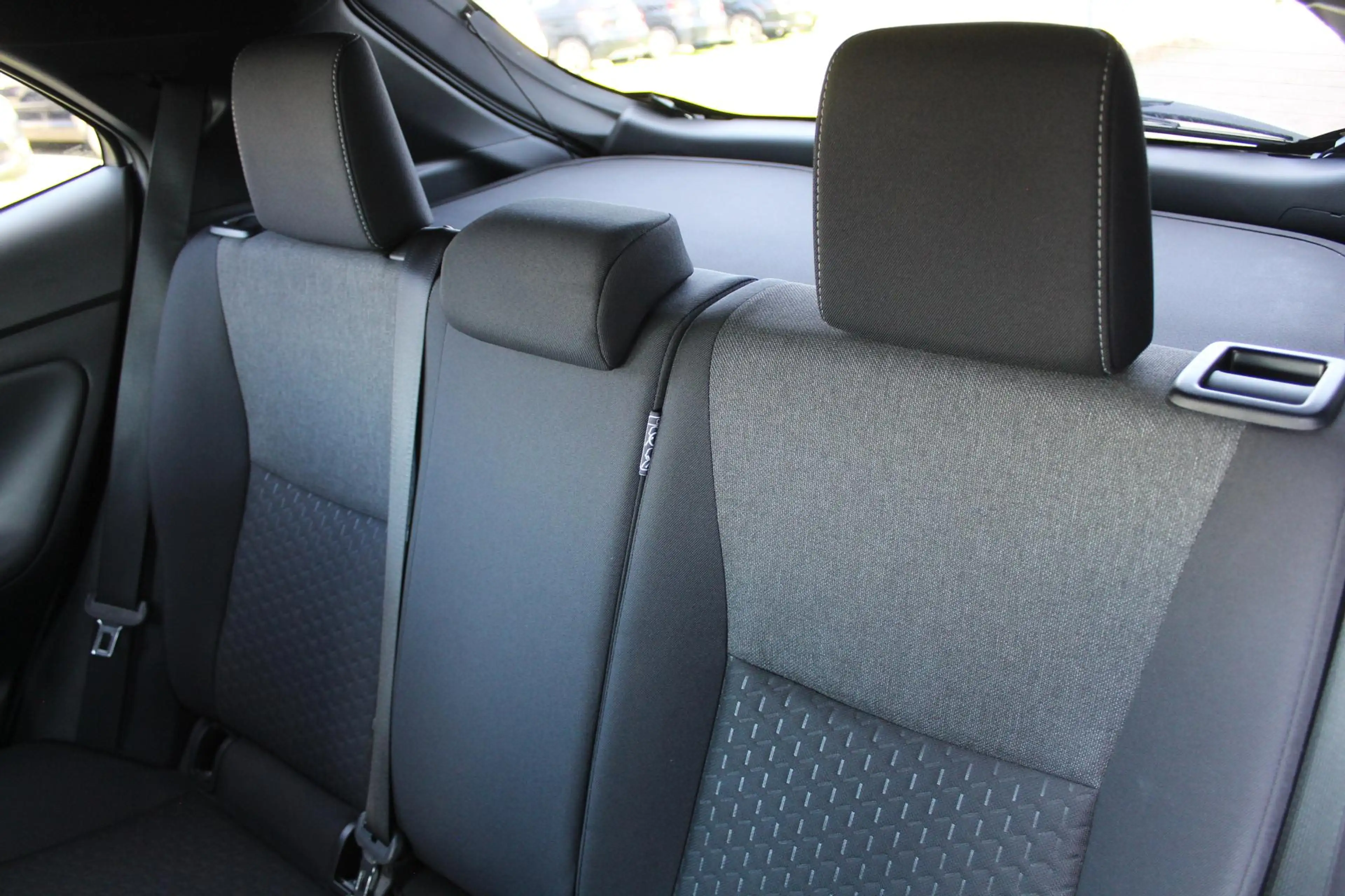 Toyota Yaris Cross 1.5 Hybrid 115 First Edition Plus | Rijklaar | PDC — photo 16