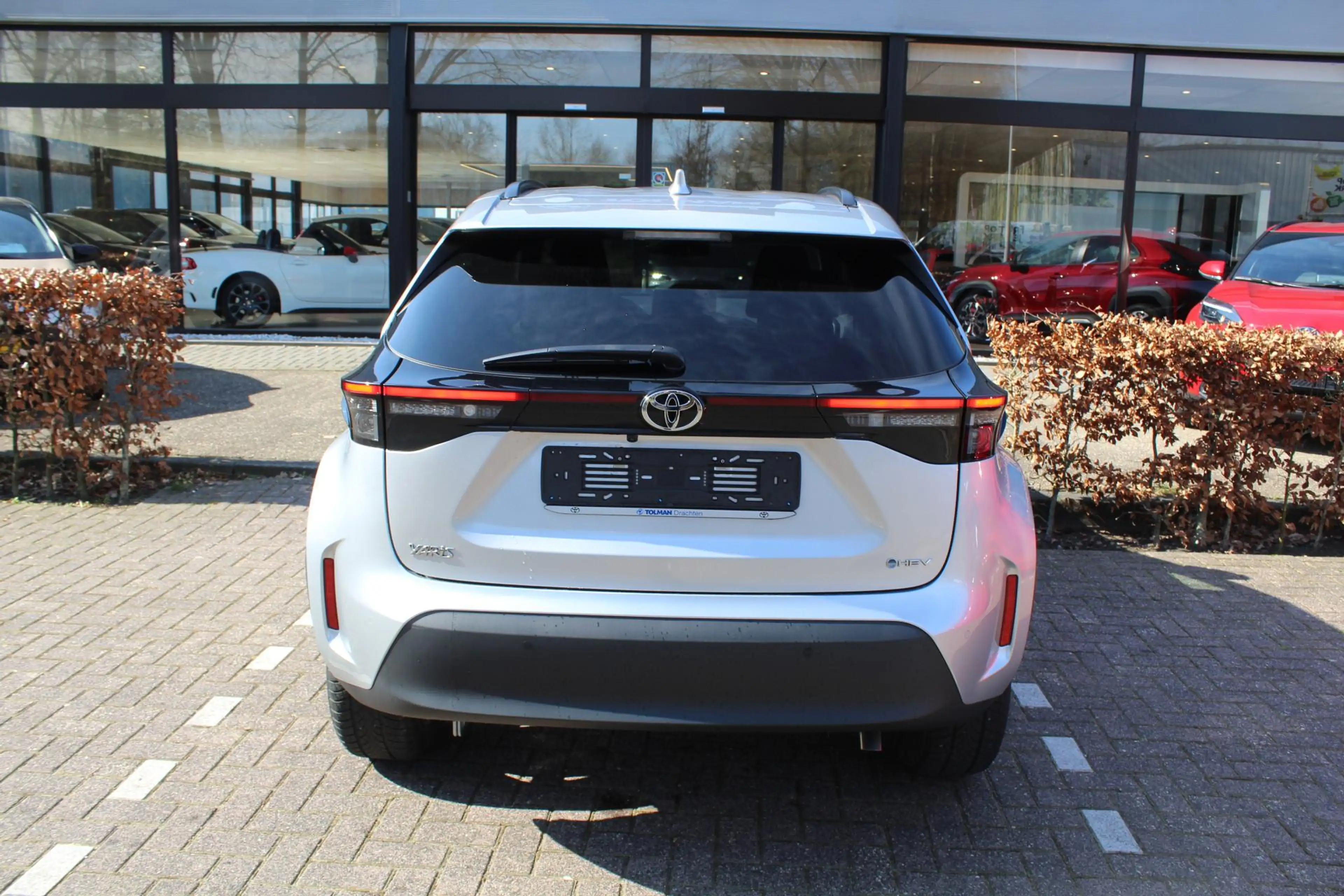 Toyota Yaris Cross 1.5 Hybrid 115 First Edition Plus | Rijklaar | PDC — photo 9