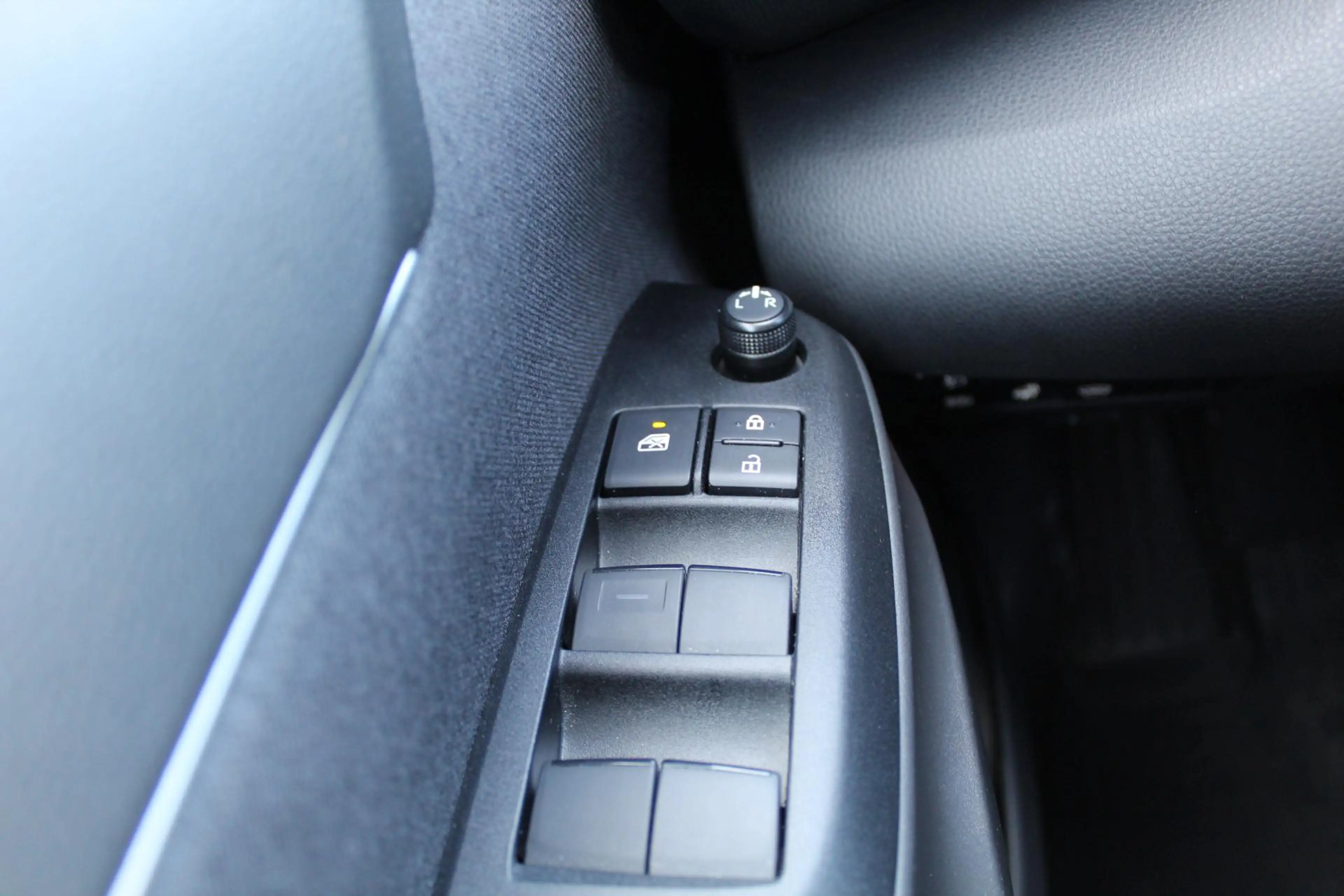 Toyota Yaris Cross 1.5 Hybrid 115 First Edition Plus | Rijklaar | PDC — photo 19