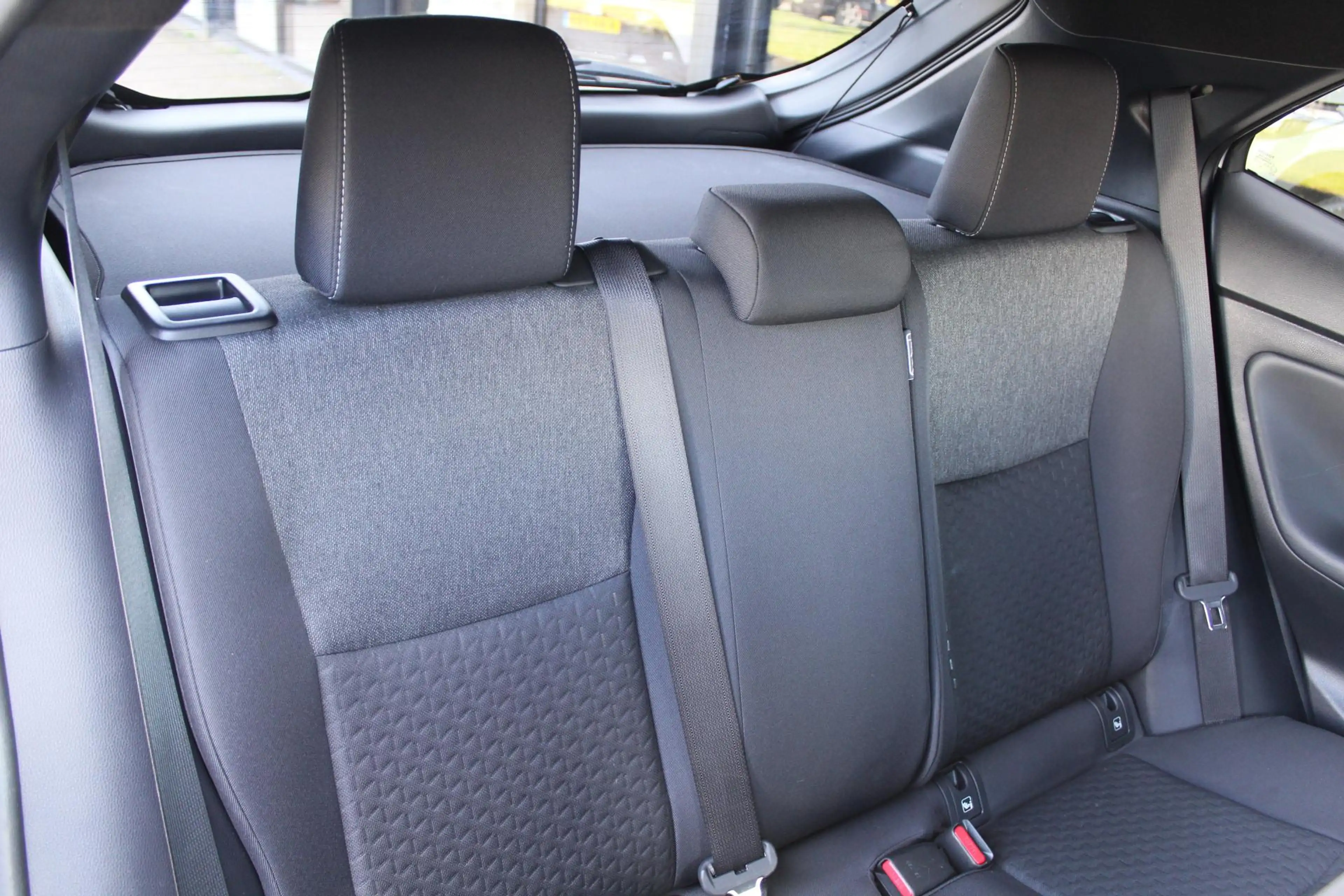 Toyota Yaris Cross 1.5 Hybrid 115 First Edition Plus | Rijklaar | PDC — photo 14