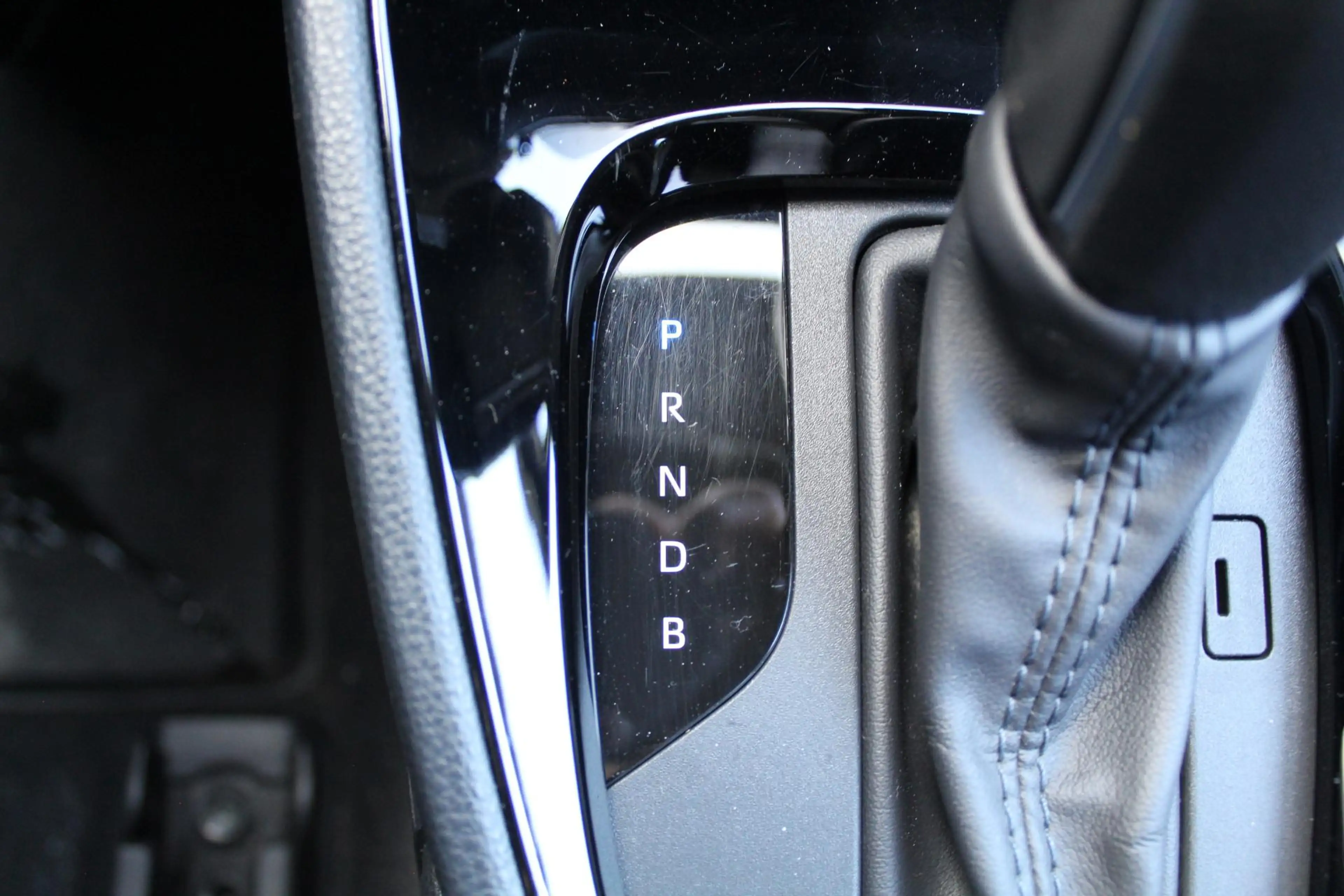 Toyota Yaris Cross 1.5 Hybrid 115 First Edition Plus | Rijklaar | PDC — photo 25