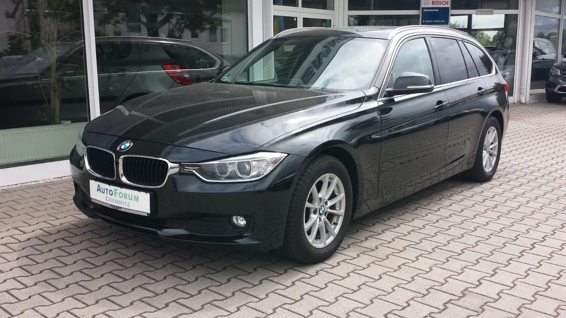 BMW 320 Baureihe 3 Touring 320 d  TÜV NEU ! Schwarz - 1