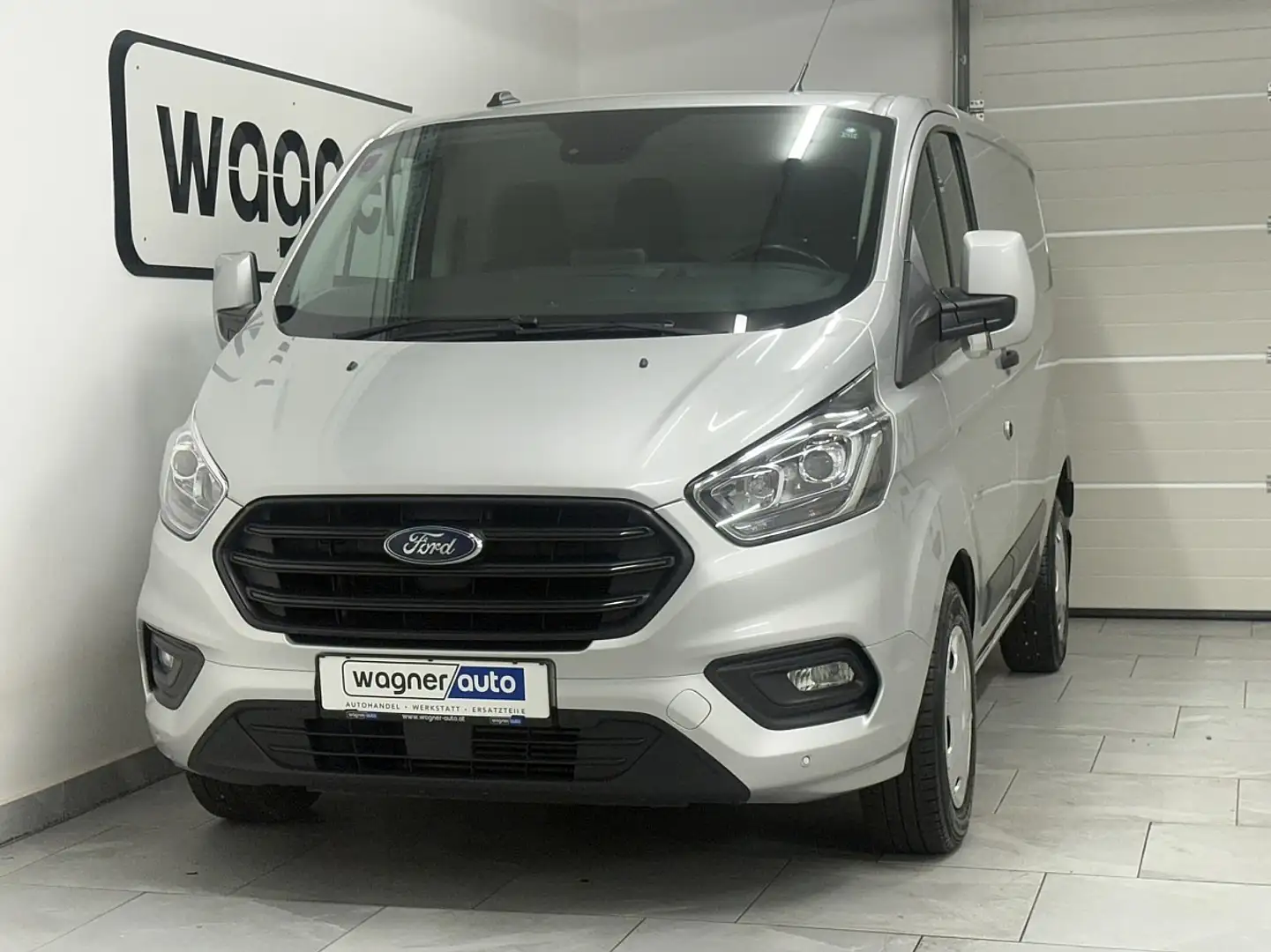 Ford Transit Custom Kasten 2,0 TDCi L1H1 340 Trend LED/PDC/Tempomat Silber - 1