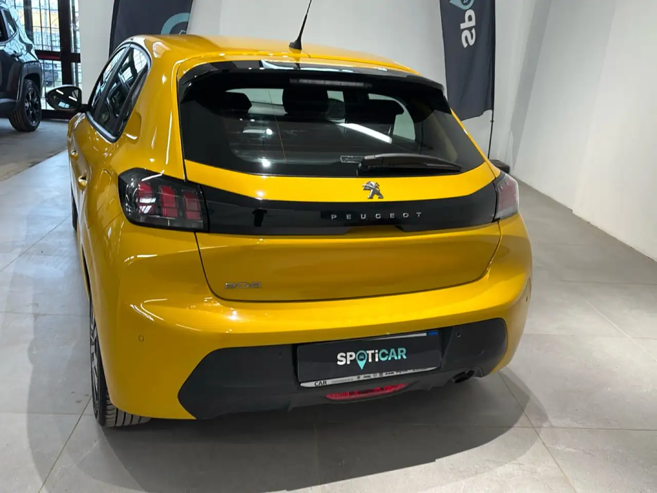 Peugeot 208 Active 5