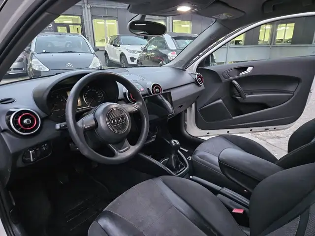 Audi A1 view 7
