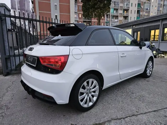 Audi A1 view 4