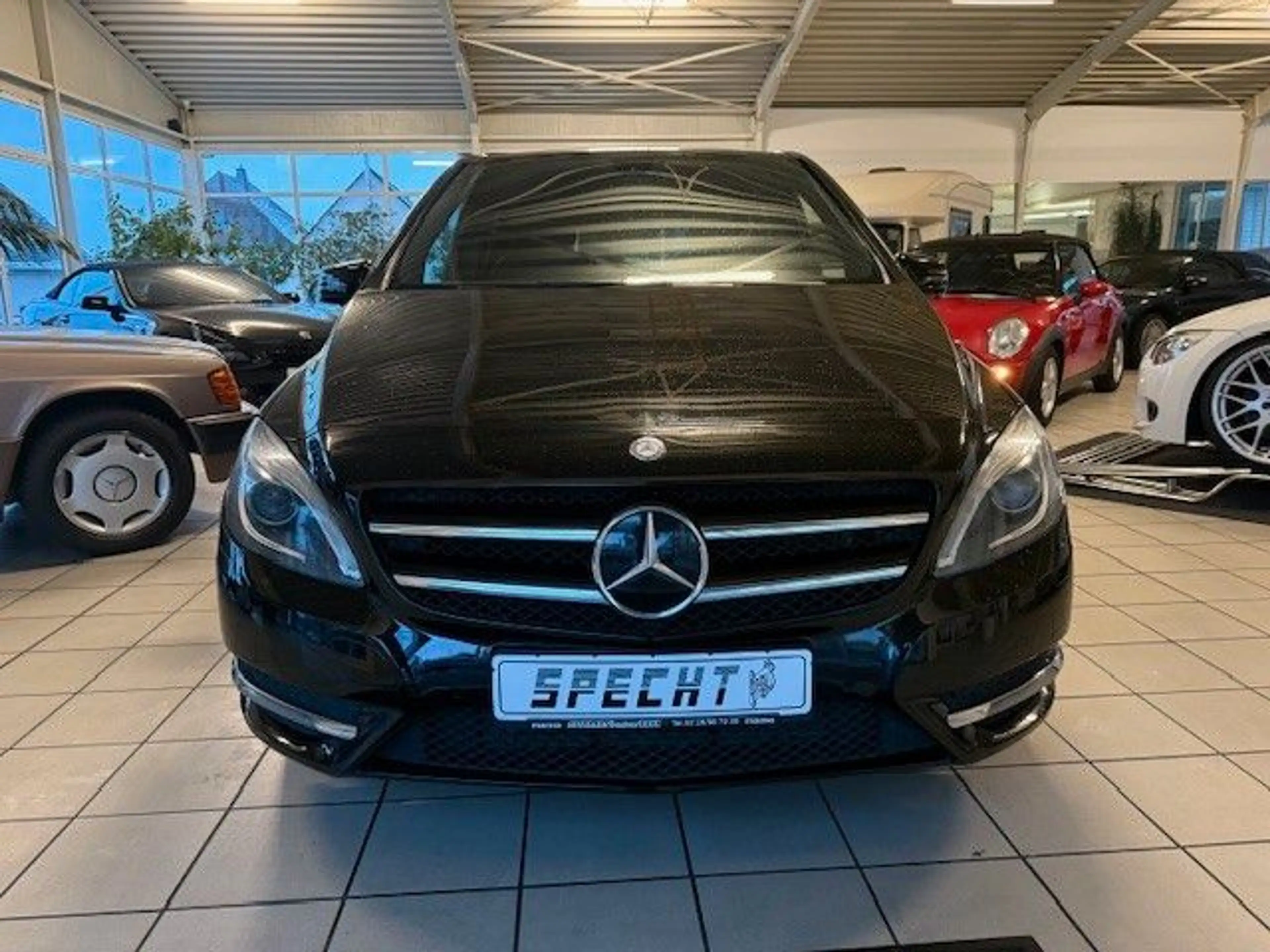 Mercedes-Benz B 200 B B 200 CDI — photo 3