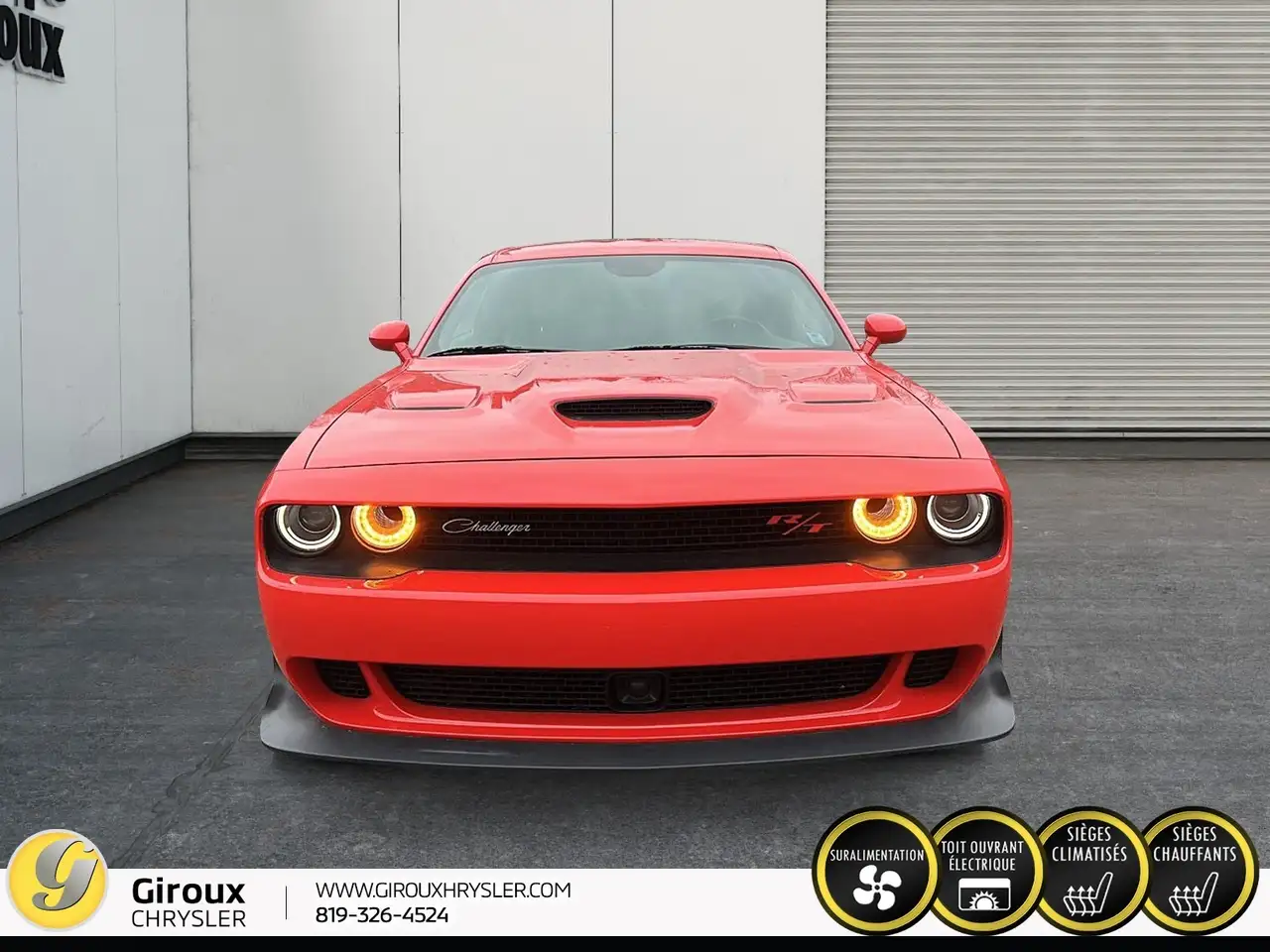 Dodge Challenger снимка Dodge Challenger