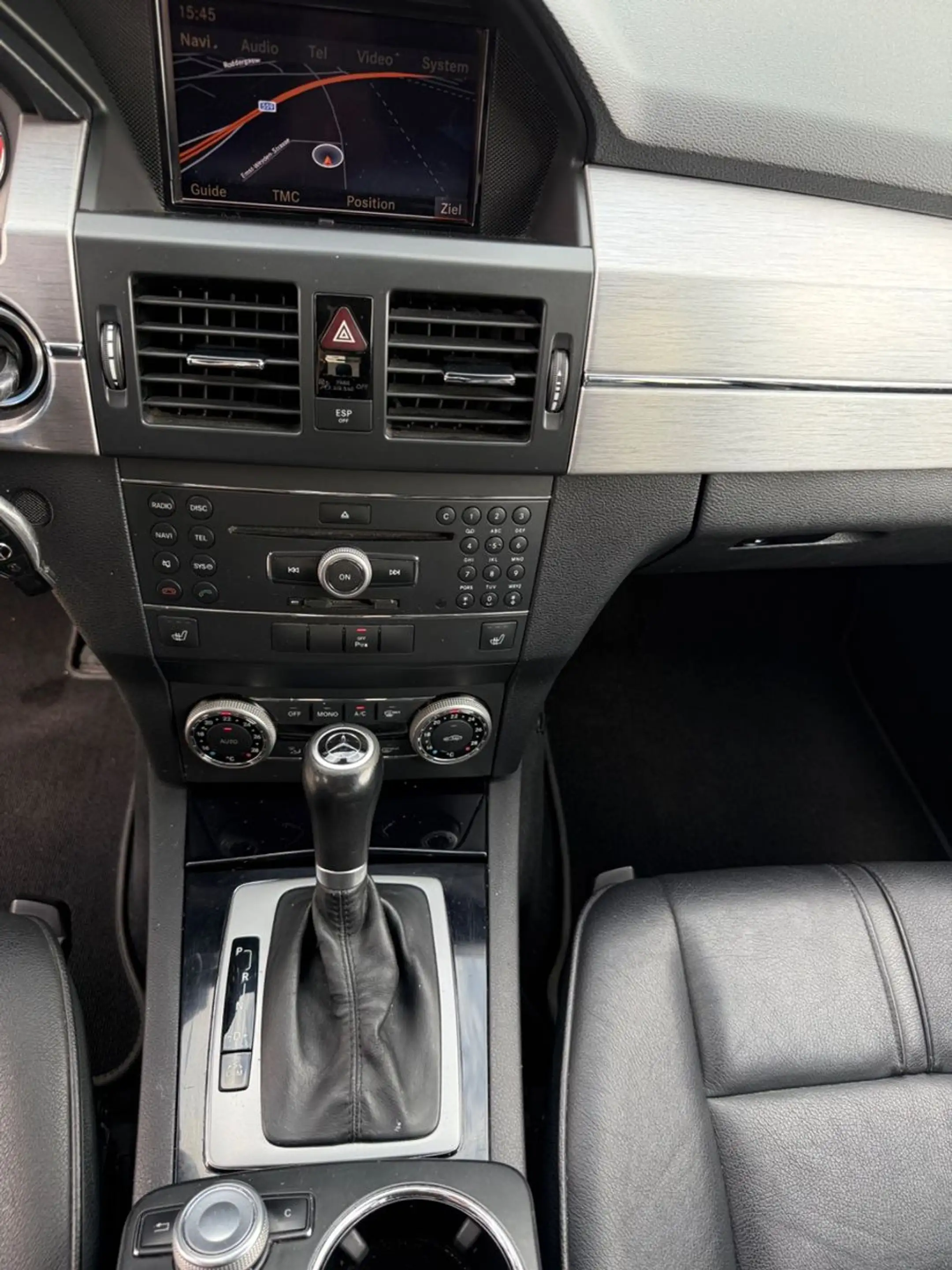 Mercedes-Benz GLK 350 CDI 4Matic/Leder/AHK/Navi/Automatik — photo 12
