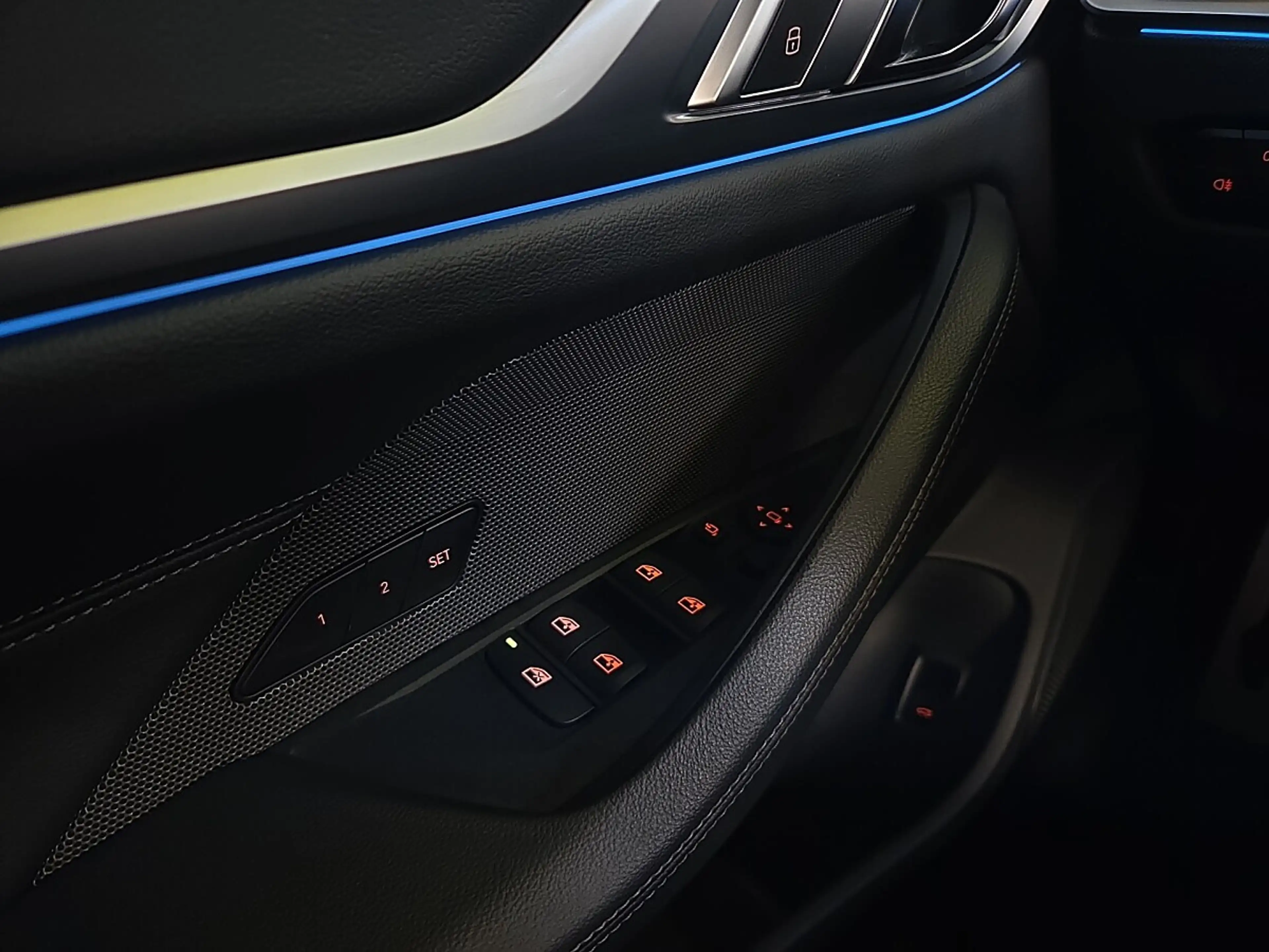 BMW i4 4er - M50 i xDrive — photo 15