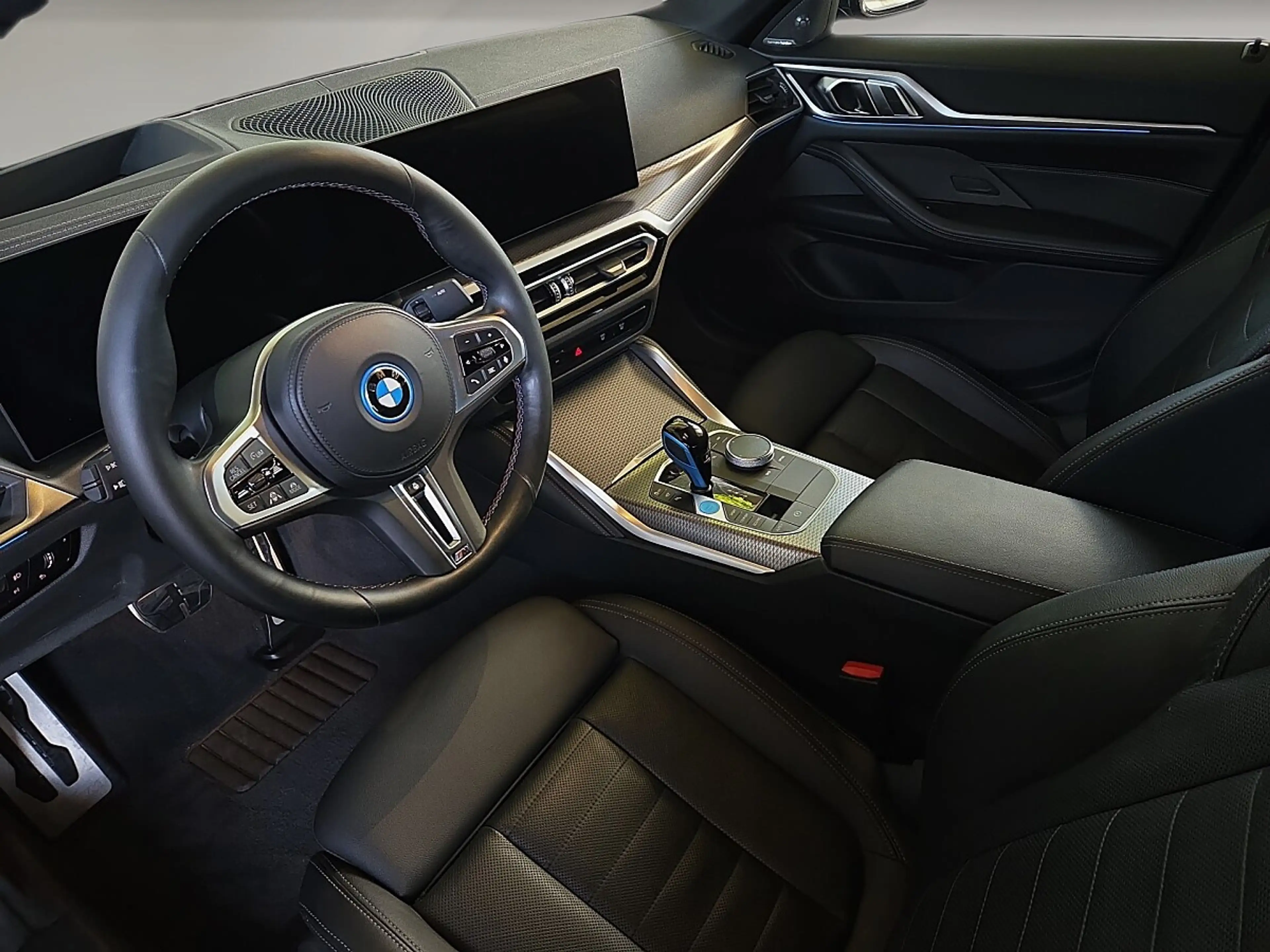 BMW i4 4er - M50 i xDrive — photo 17