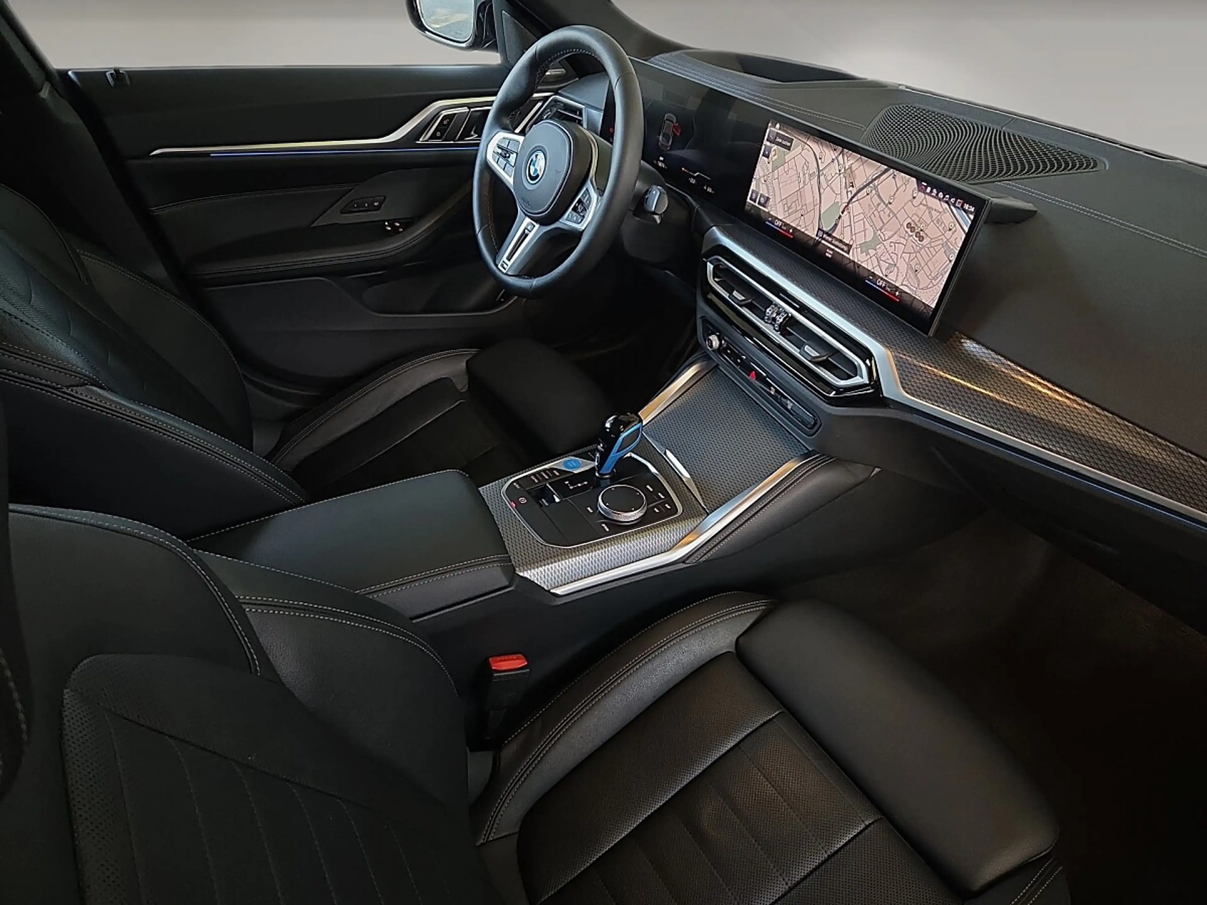 BMW i4 4er - M50 i xDrive — photo 40