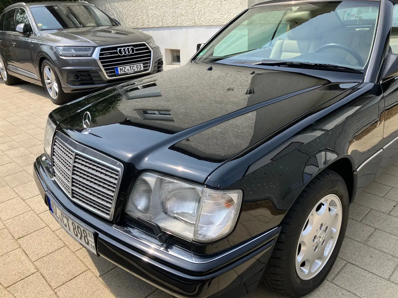 Mercedes-Benz 320 A124 mit H-Zulassung, foto 1
