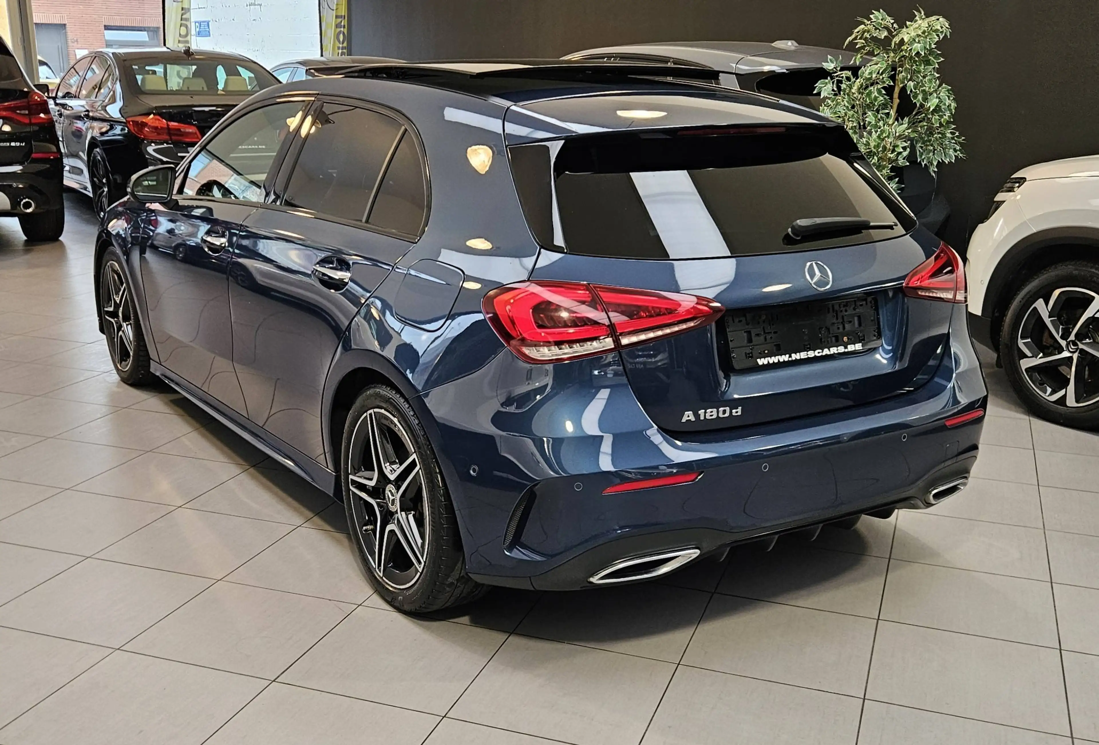 Mercedes-Benz A 180 A 180 D PACK AMG ,BOITE AUTO,TOIT PANORAMIQUE,CUIR,GPS,CAMERA,GARANTIE 1 AN — photo 6