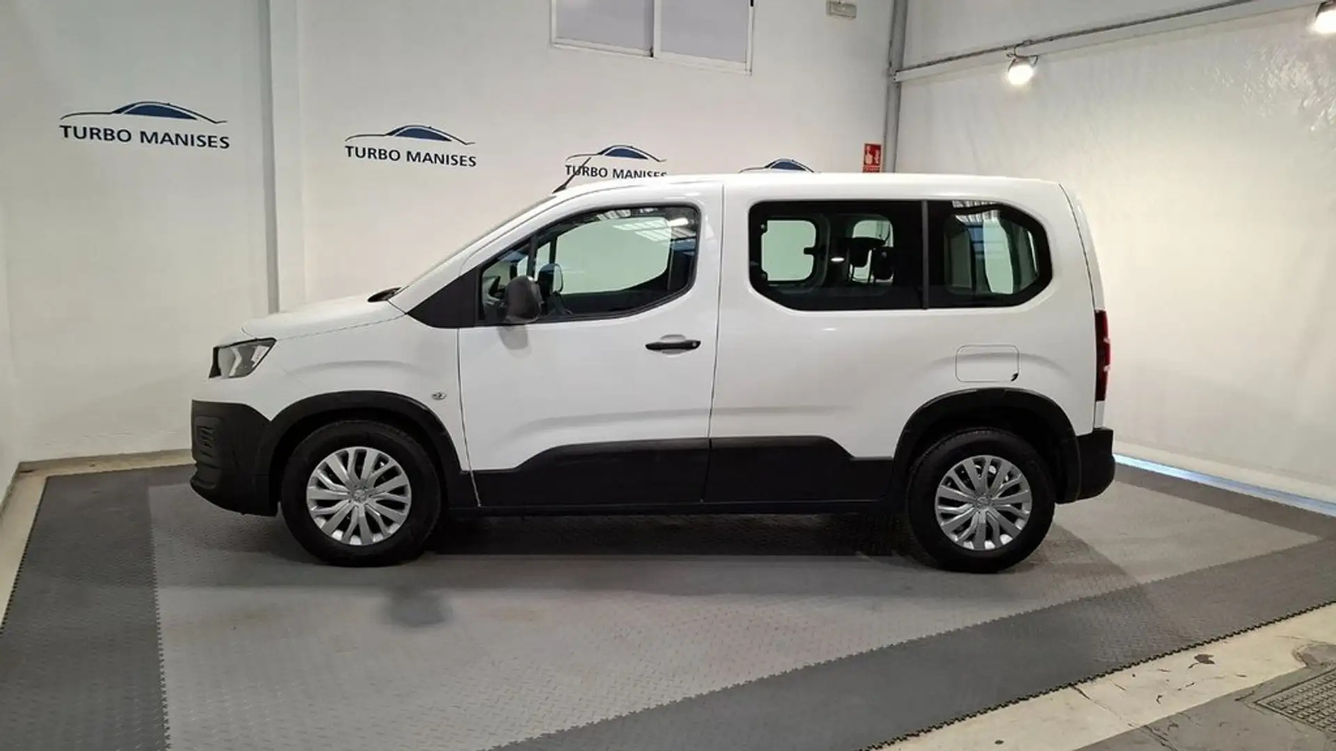 Peugeot Rifter Access Standard BlueHDi 73kW Blanco - 2