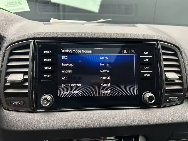 Skoda Karoq view 24
