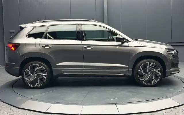 Skoda Karoq view 6